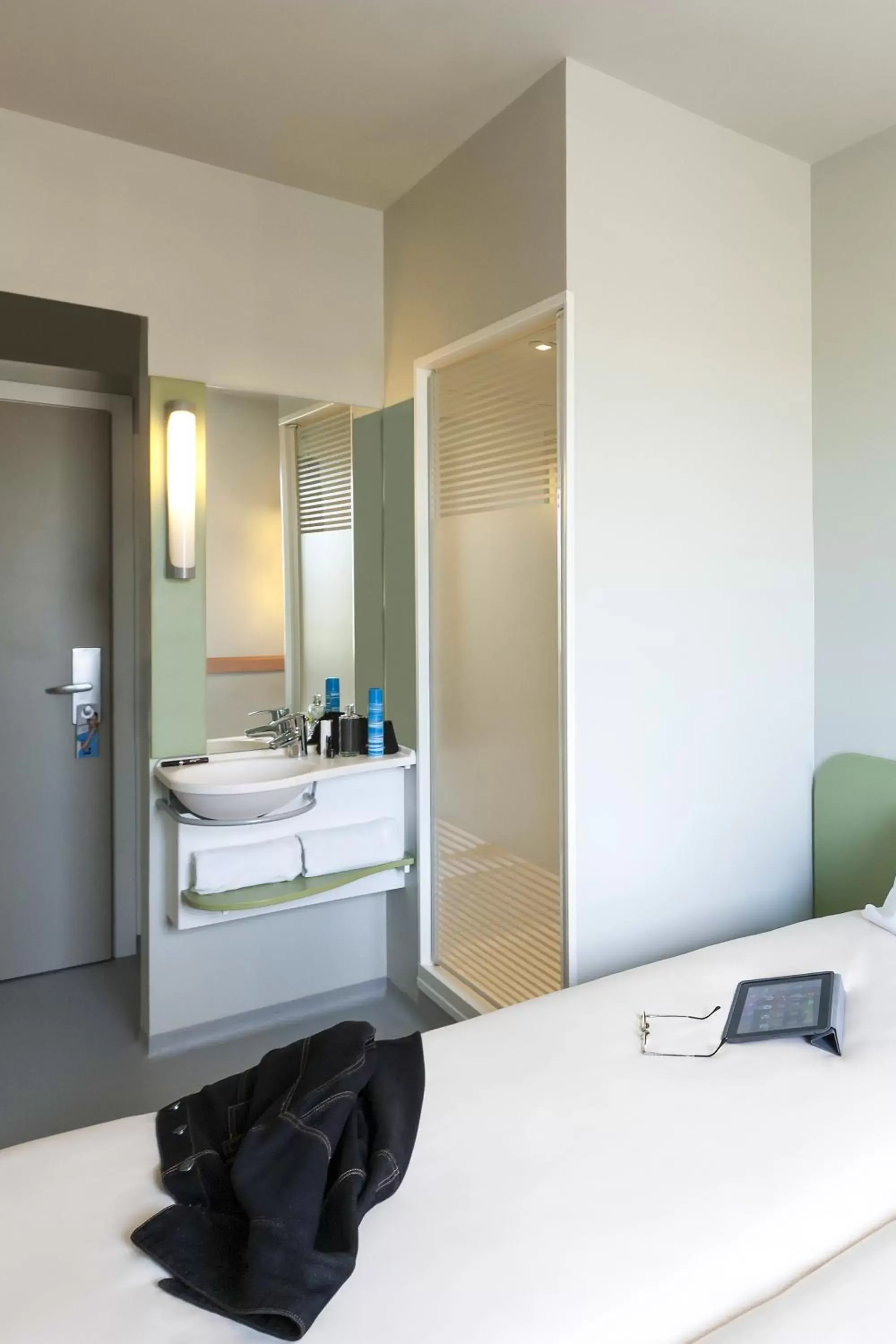 Bed in Ibis Budget Valencia Alcasser