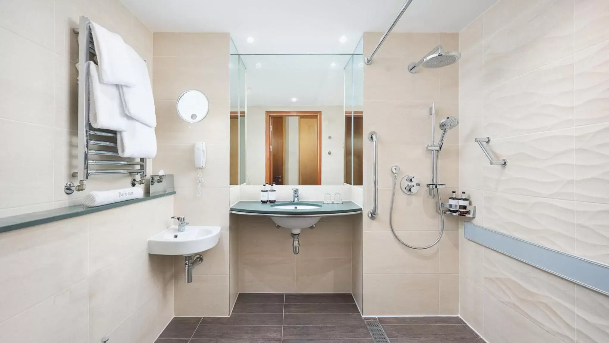 Bathroom in voco St. David's Cardiff, an IHG Hotel
