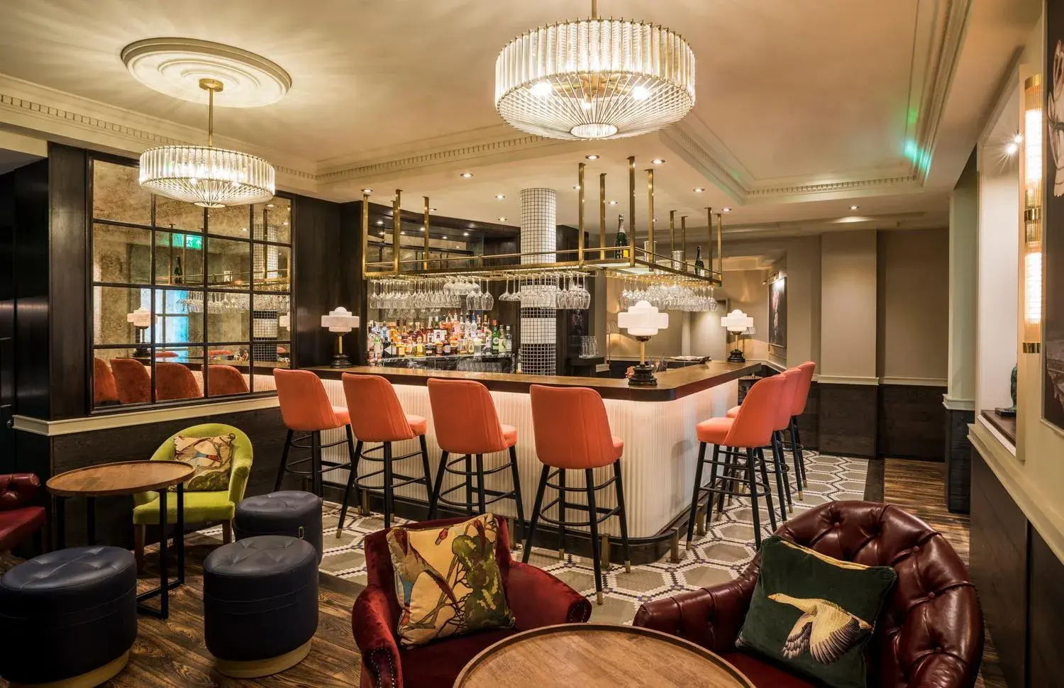 Restaurant/places to eat, Lounge/Bar in Sloane Place