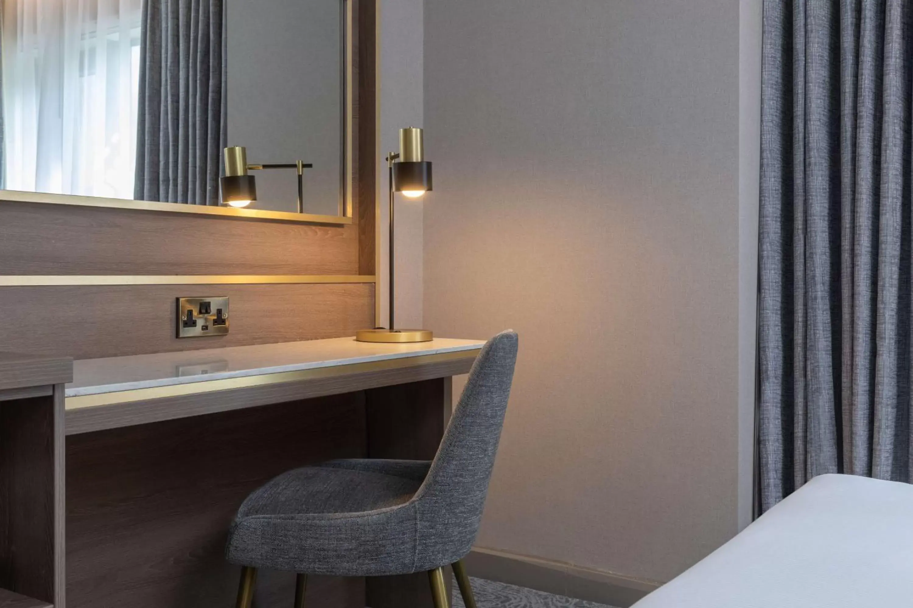 Bedroom, Bathroom in DoubleTree by Hilton London Angel Kings Cross