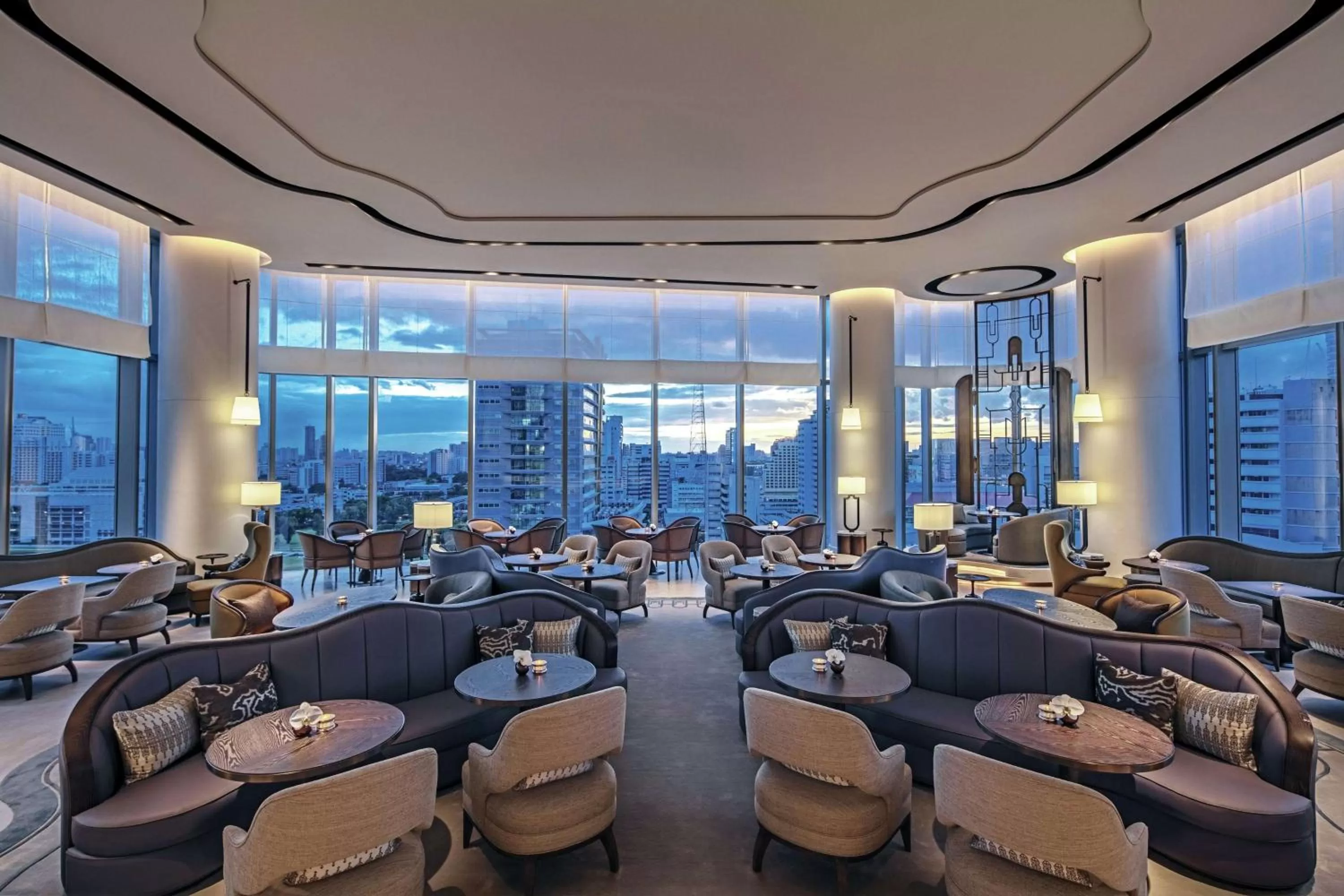 Dining area in Waldorf Astoria Bangkok