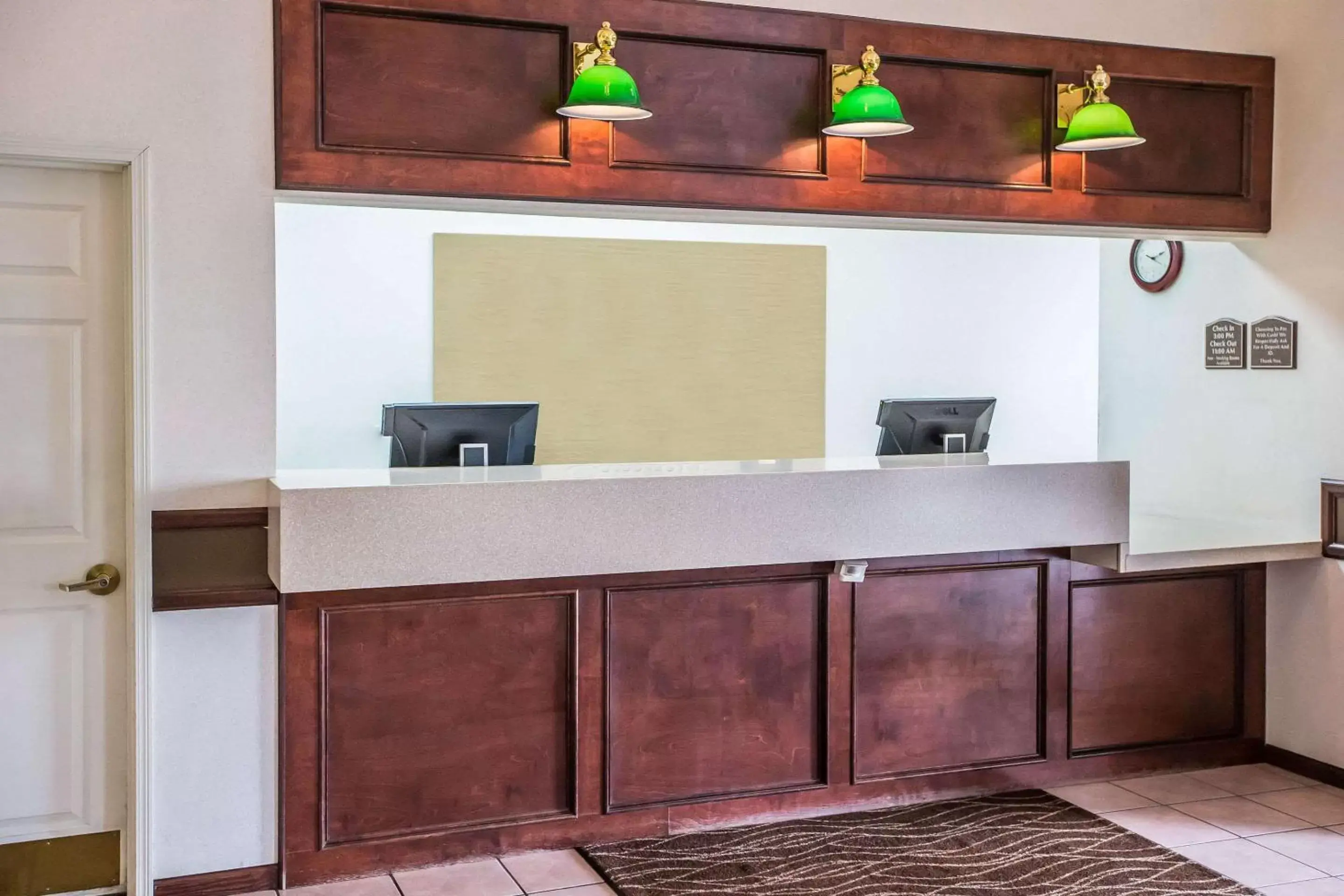 Lobby or reception in Quality Inn & Suites Dixon near I-88 Lobby or reception in Quality Inn & Suites Dixon near I-88