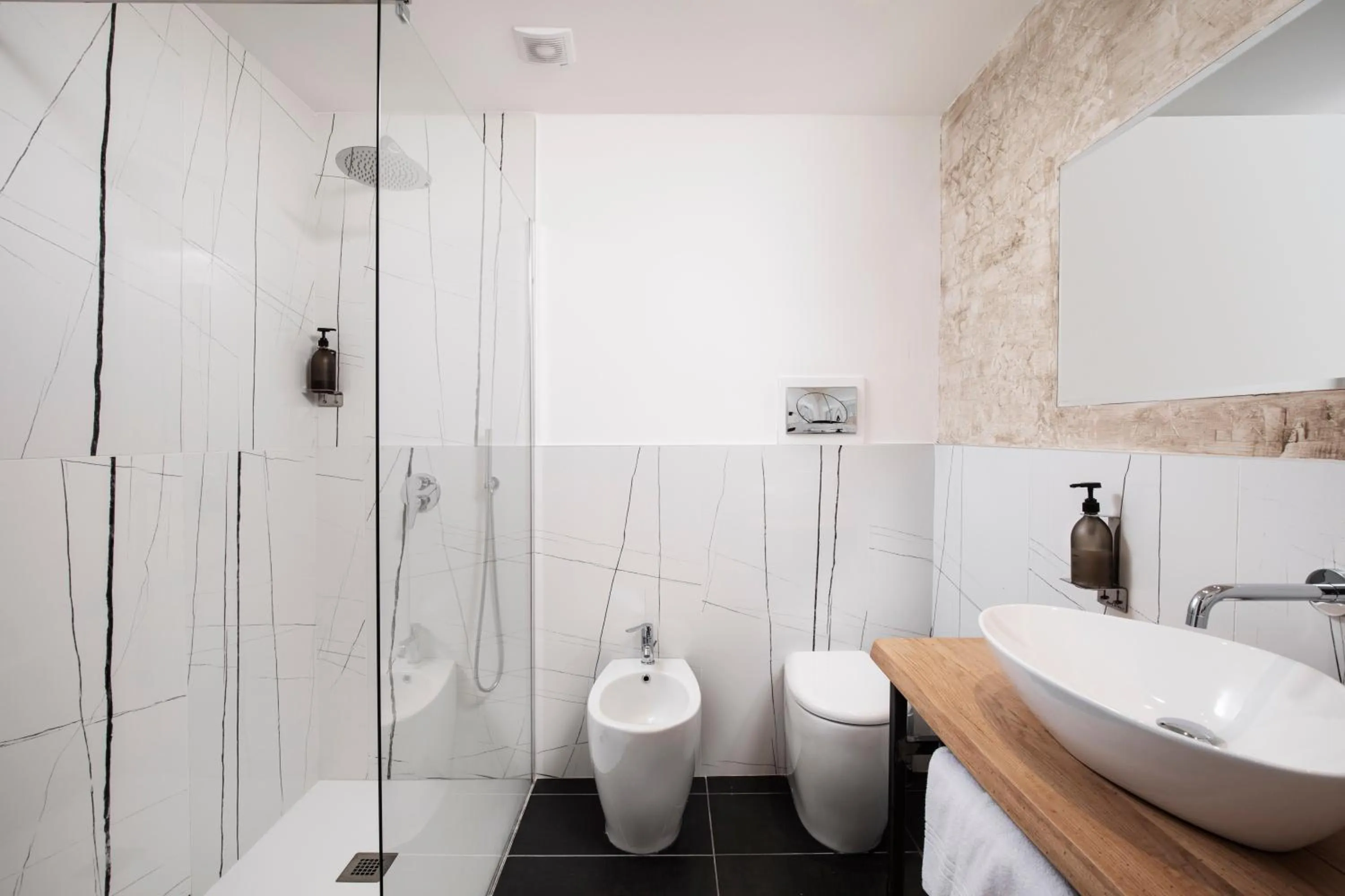 Bathroom in Hotel San Teodoro