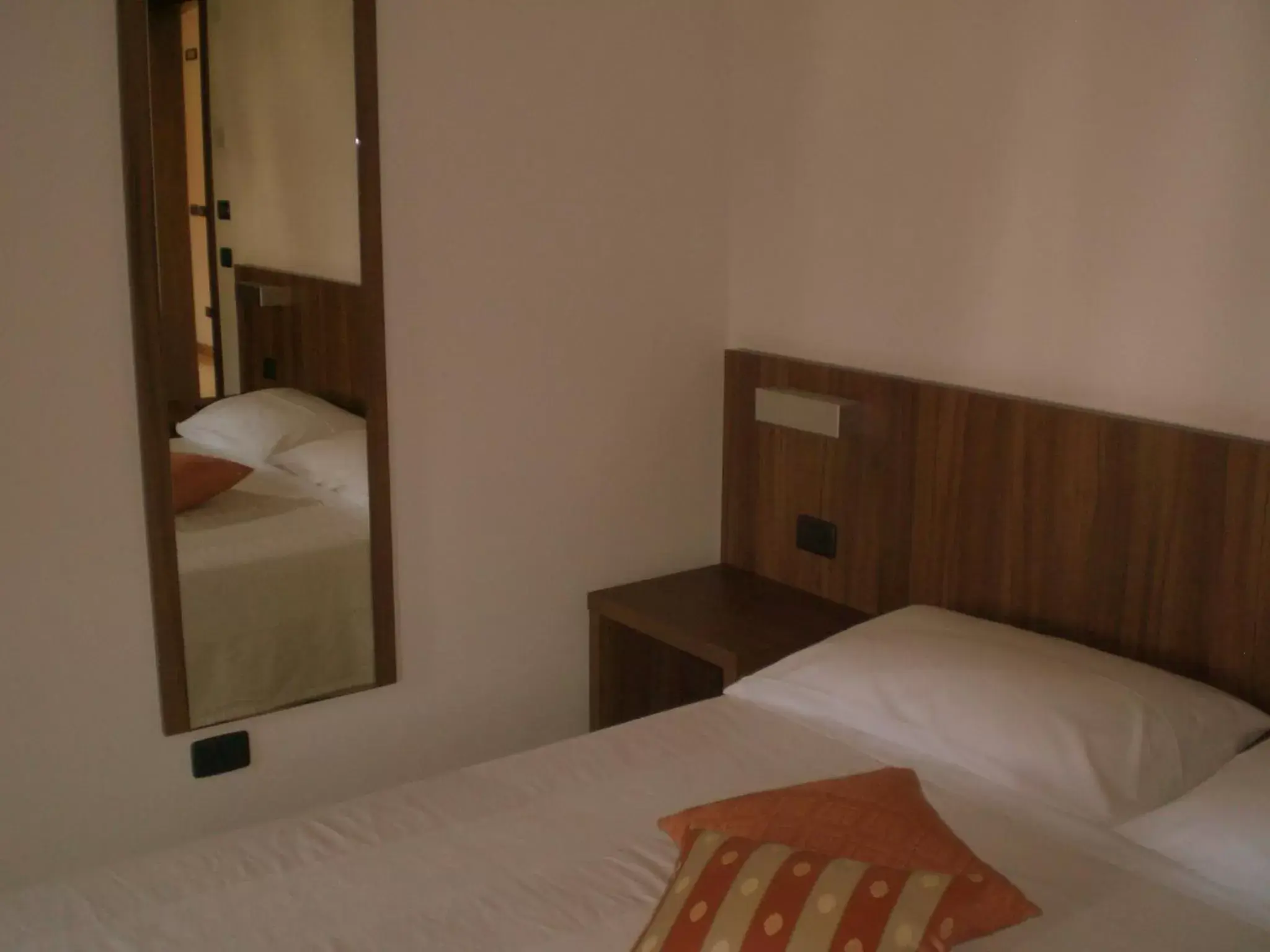 Bedroom, Bed in Hotel C25