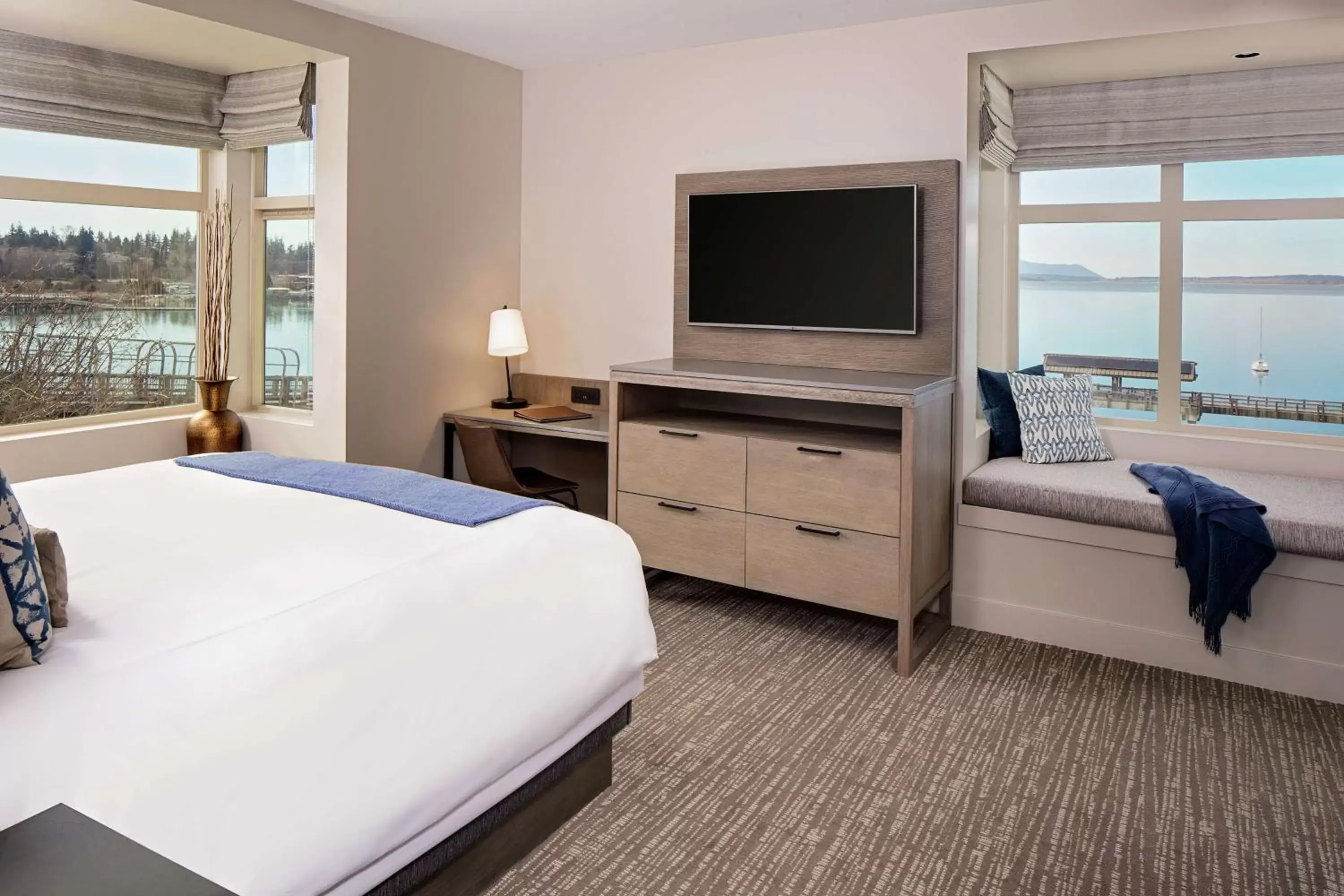 Bed in Chrysalis Inn & Spa Bellingham, Curio Collection by Hilton Bed in Chrysalis Inn & Spa Bellingham, Curio Collection by Hilton