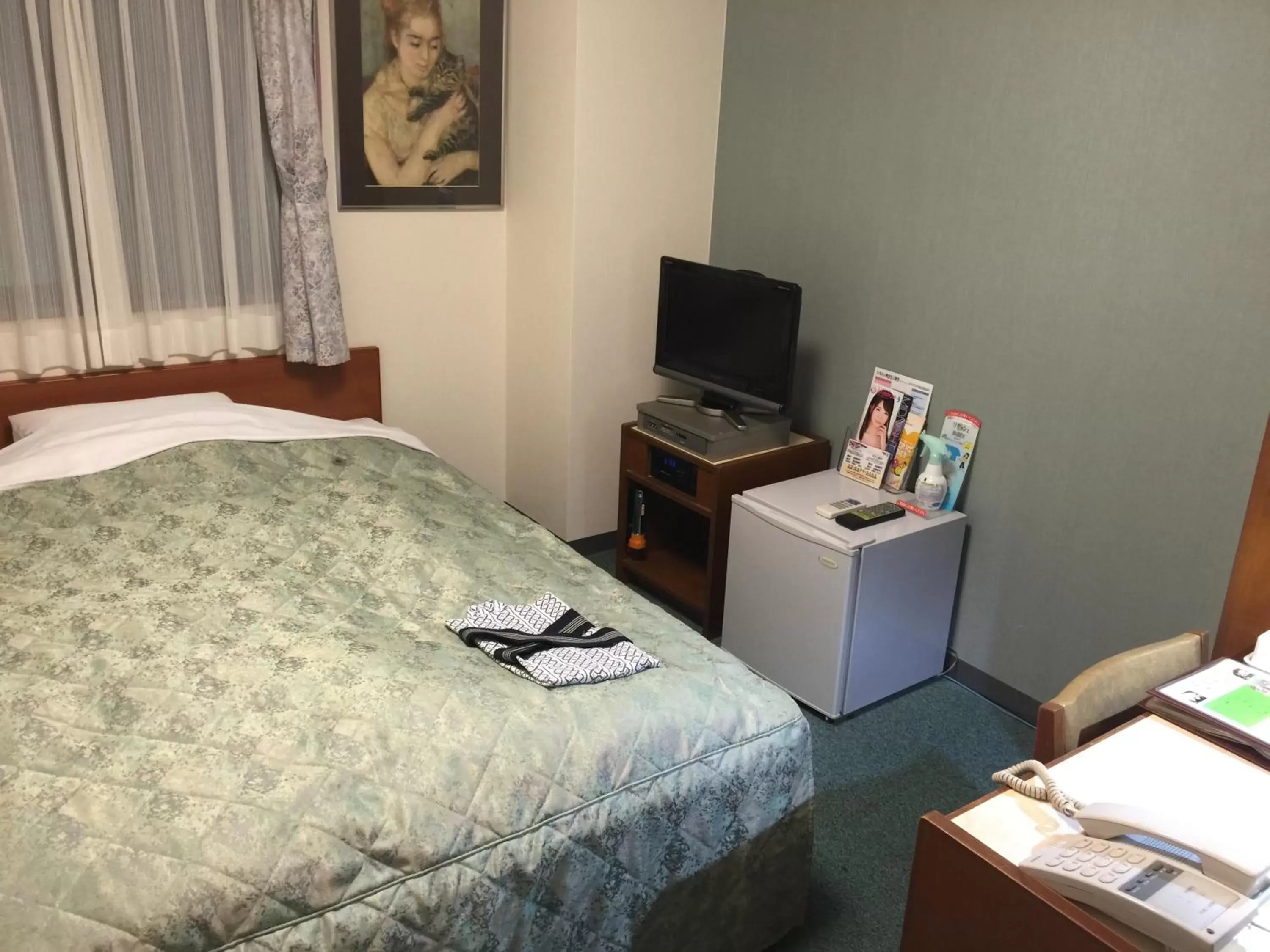 Double Room with Small Double Bed B - Smoking in Hotel Tateshina