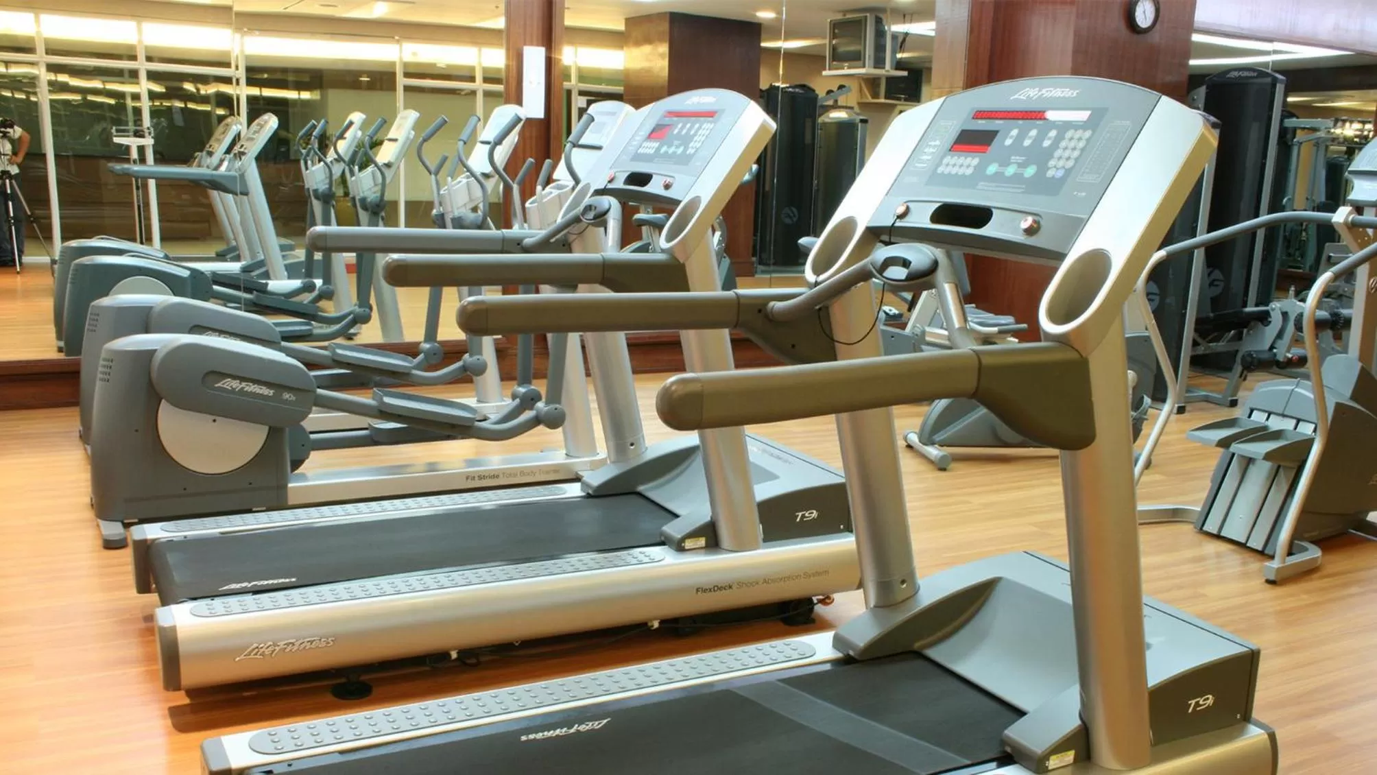 Fitness centre/facilities in Marco Polo Plaza Cebu