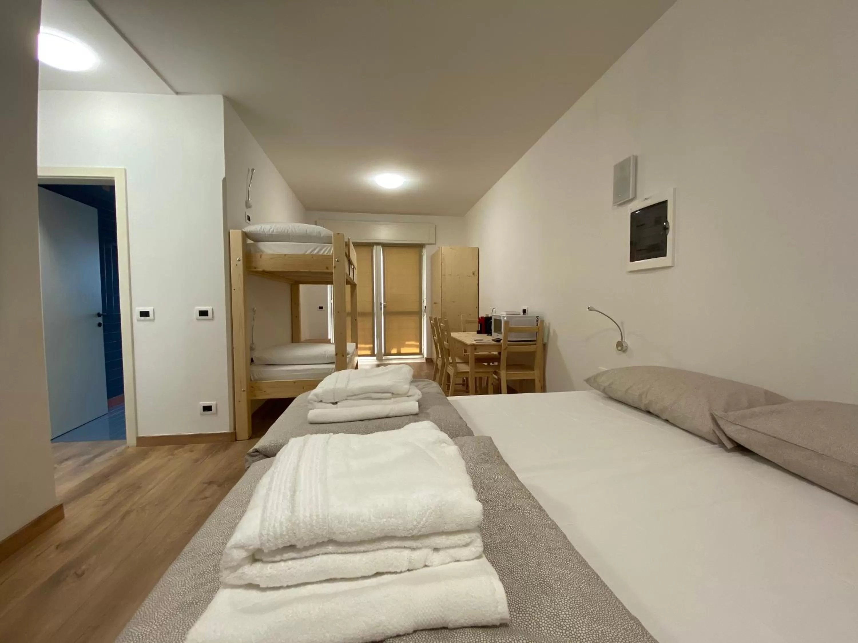 Bed in Sky Garden & Wellness R.