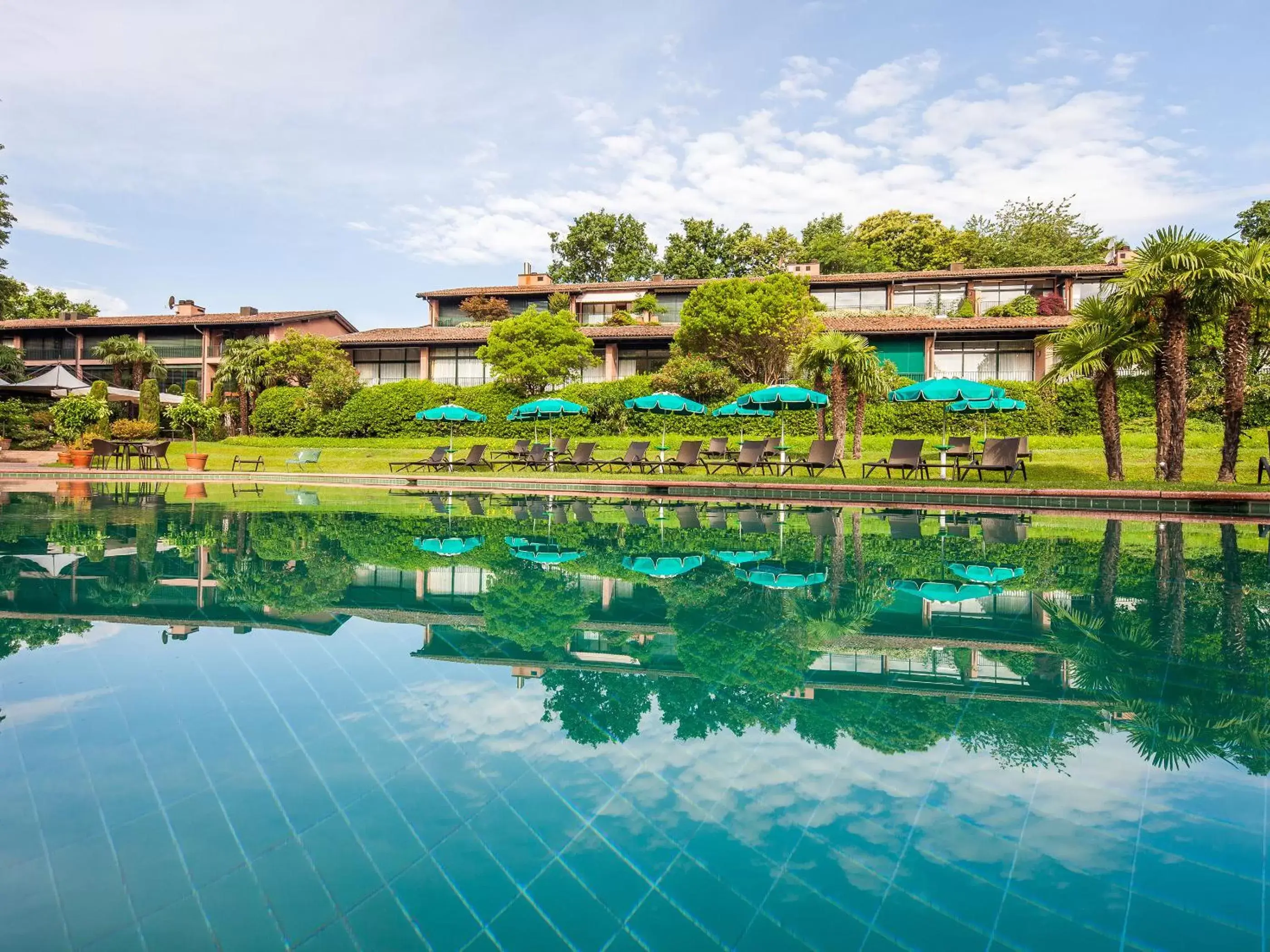 Garden, Swimming Pool in Park Hotel Principe - Ticino Hotels Group