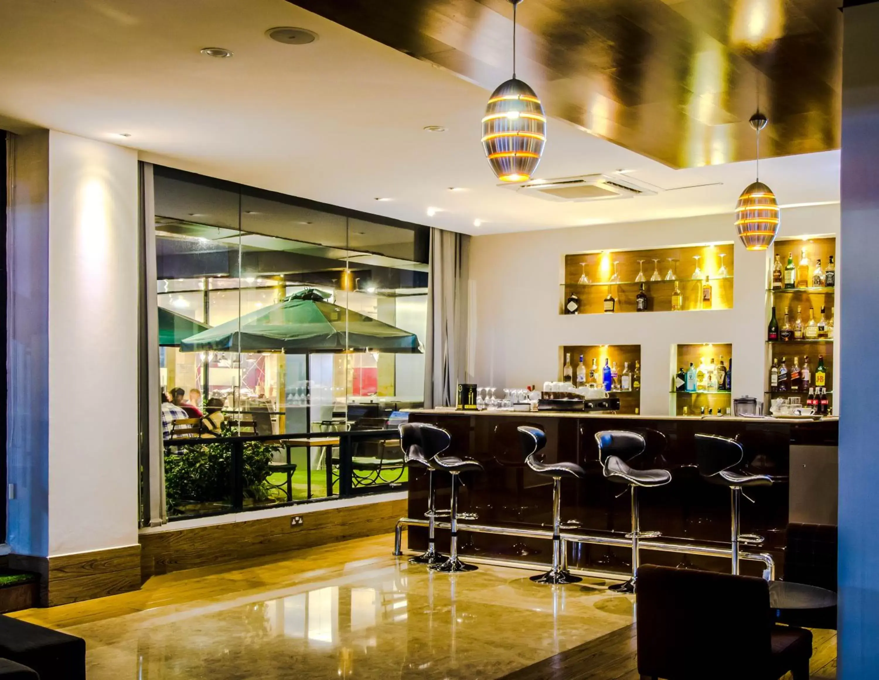 Lounge or bar in PrideInn Azure Hotel Nairobi Westlands