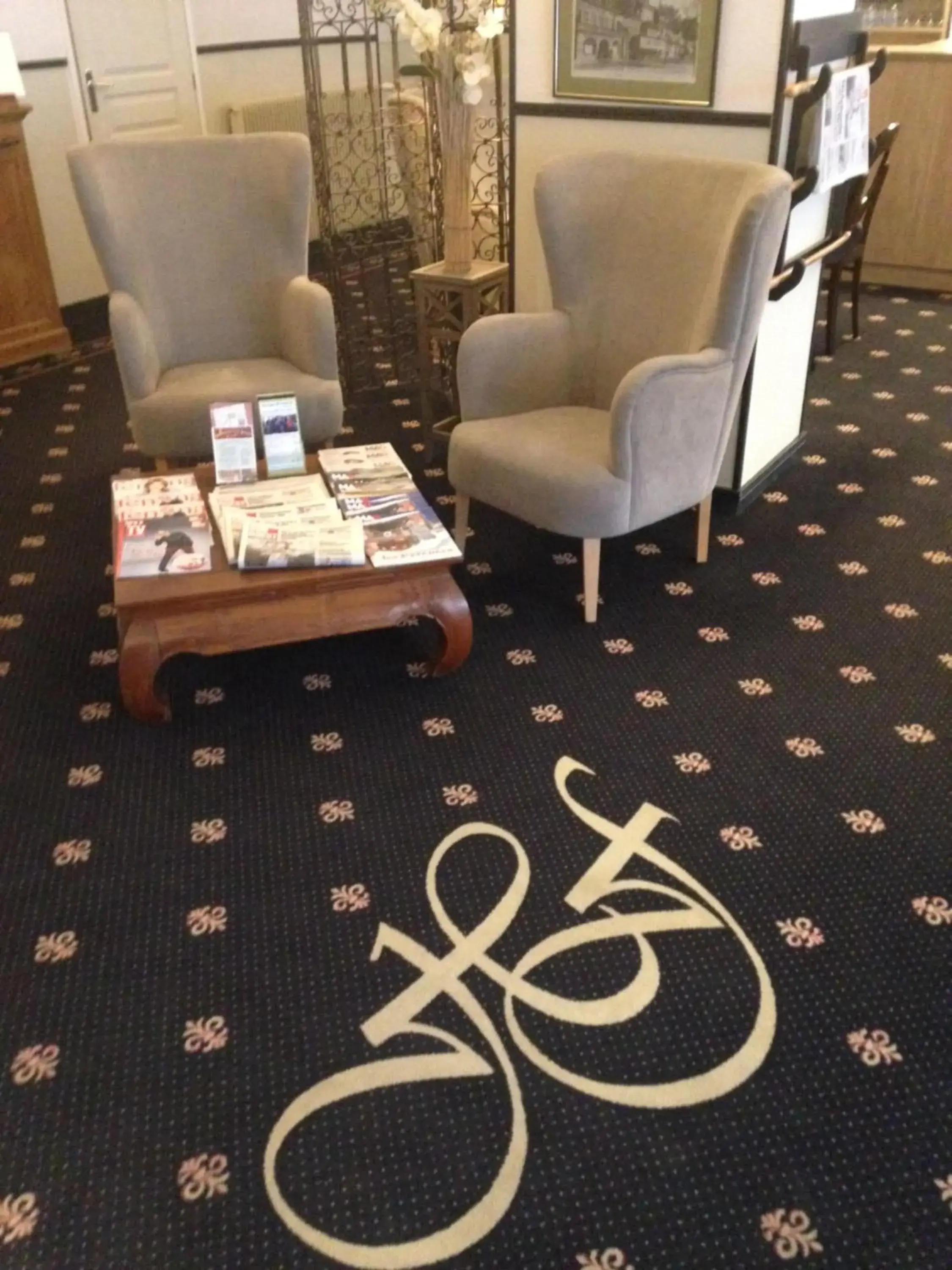 Property logo or sign, Seating Area in Hotel de France