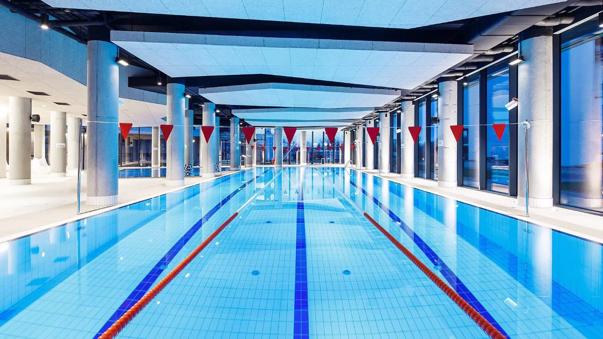 Area and facilities, Swimming Pool in Seaside Park Hotel