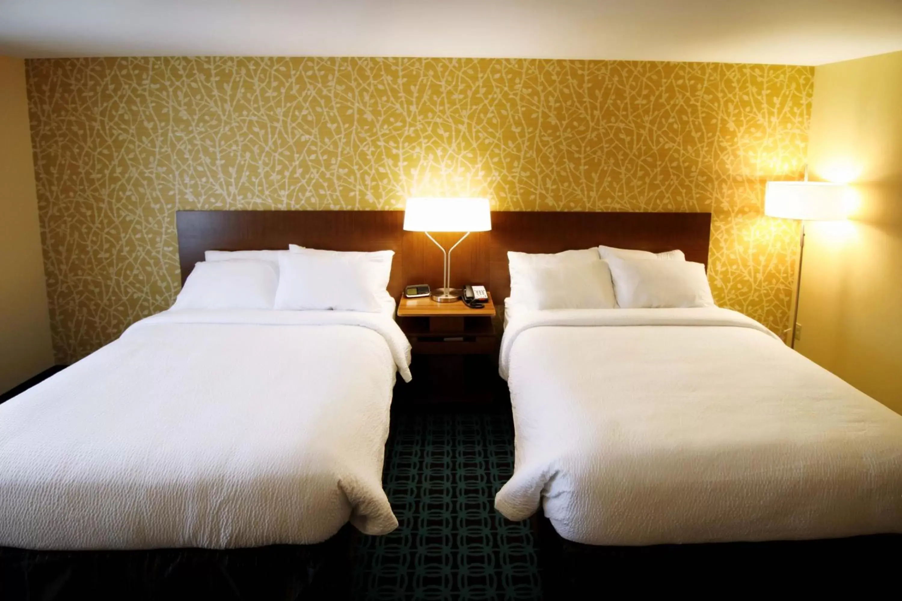 Bed in Fairfield Inn & Suites by Marriott London
