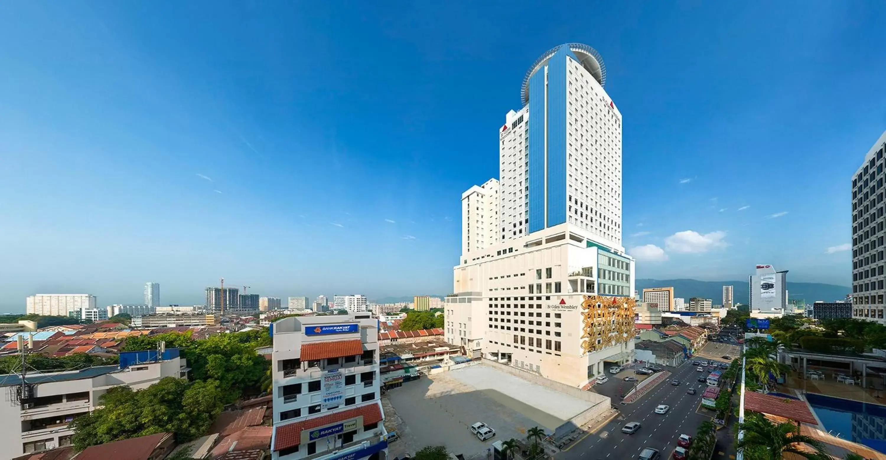 Facade/entrance in The Wembley – A St Giles Hotel, Penang