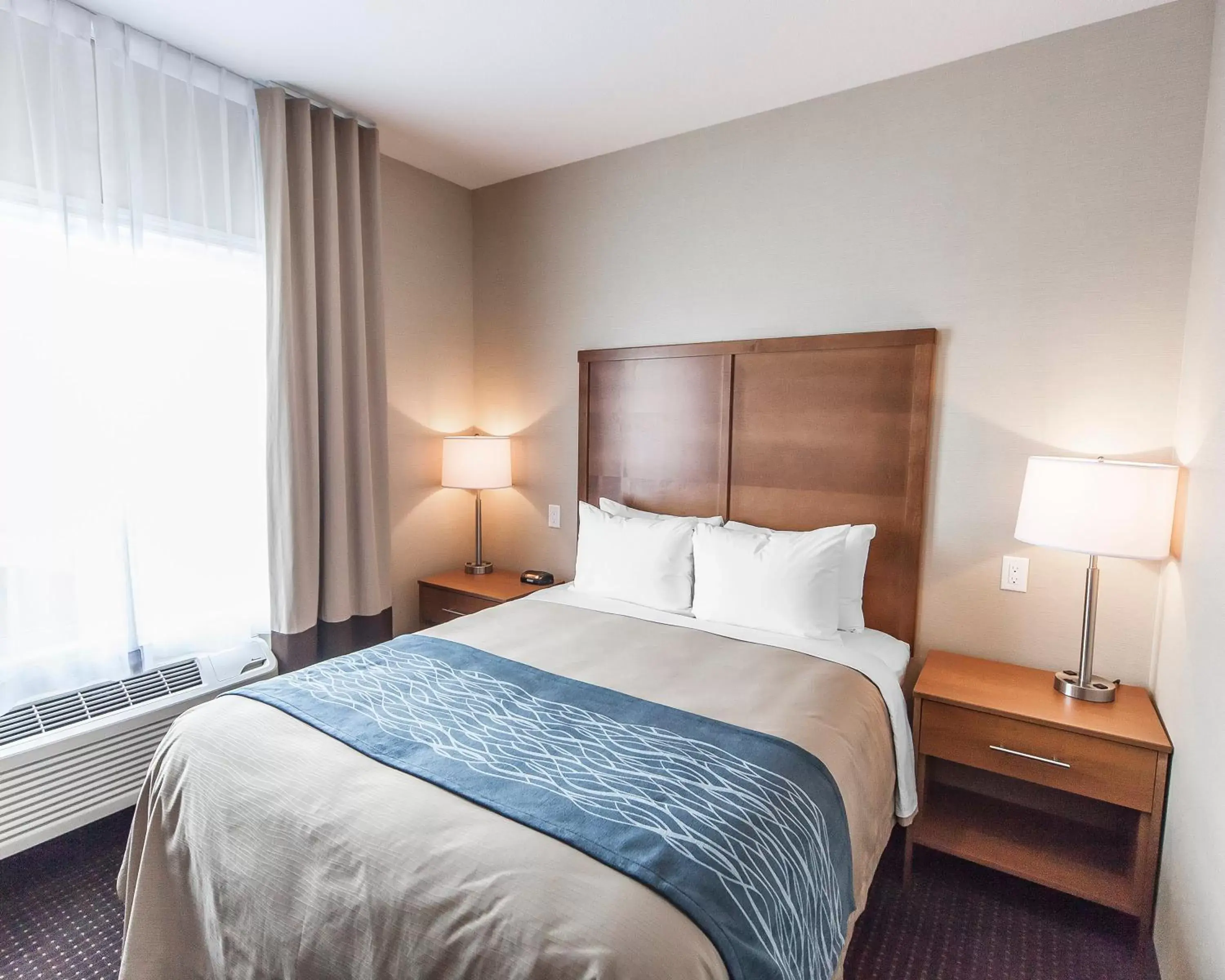 Bed in Comfort Inn & Suites Bonnyville