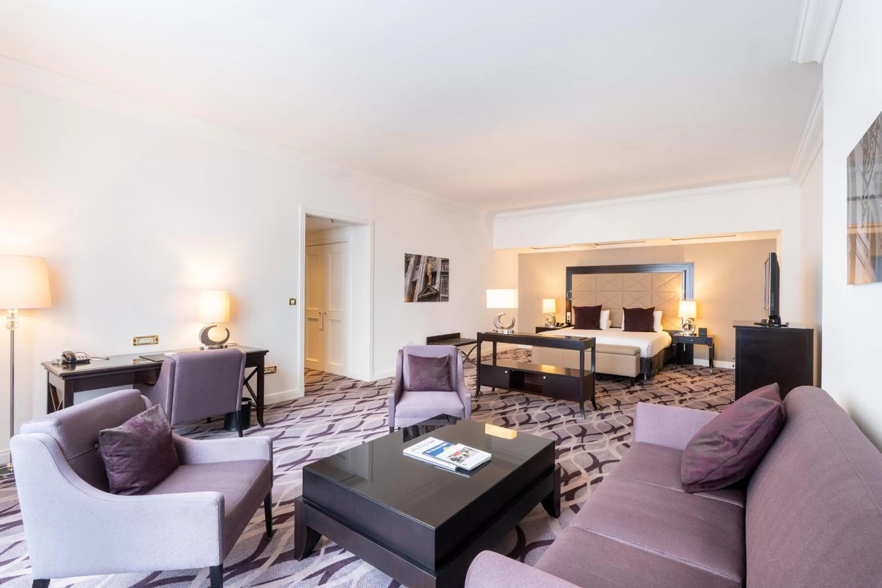 Photo of the whole room in Steigenberger Icon Wiltcher's