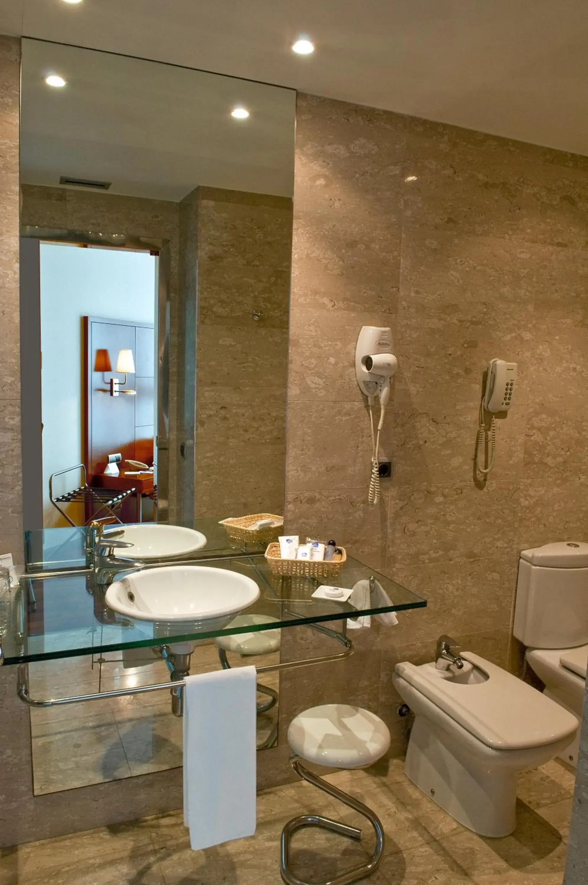 Bathroom in Best Western Hotel Mediterraneo