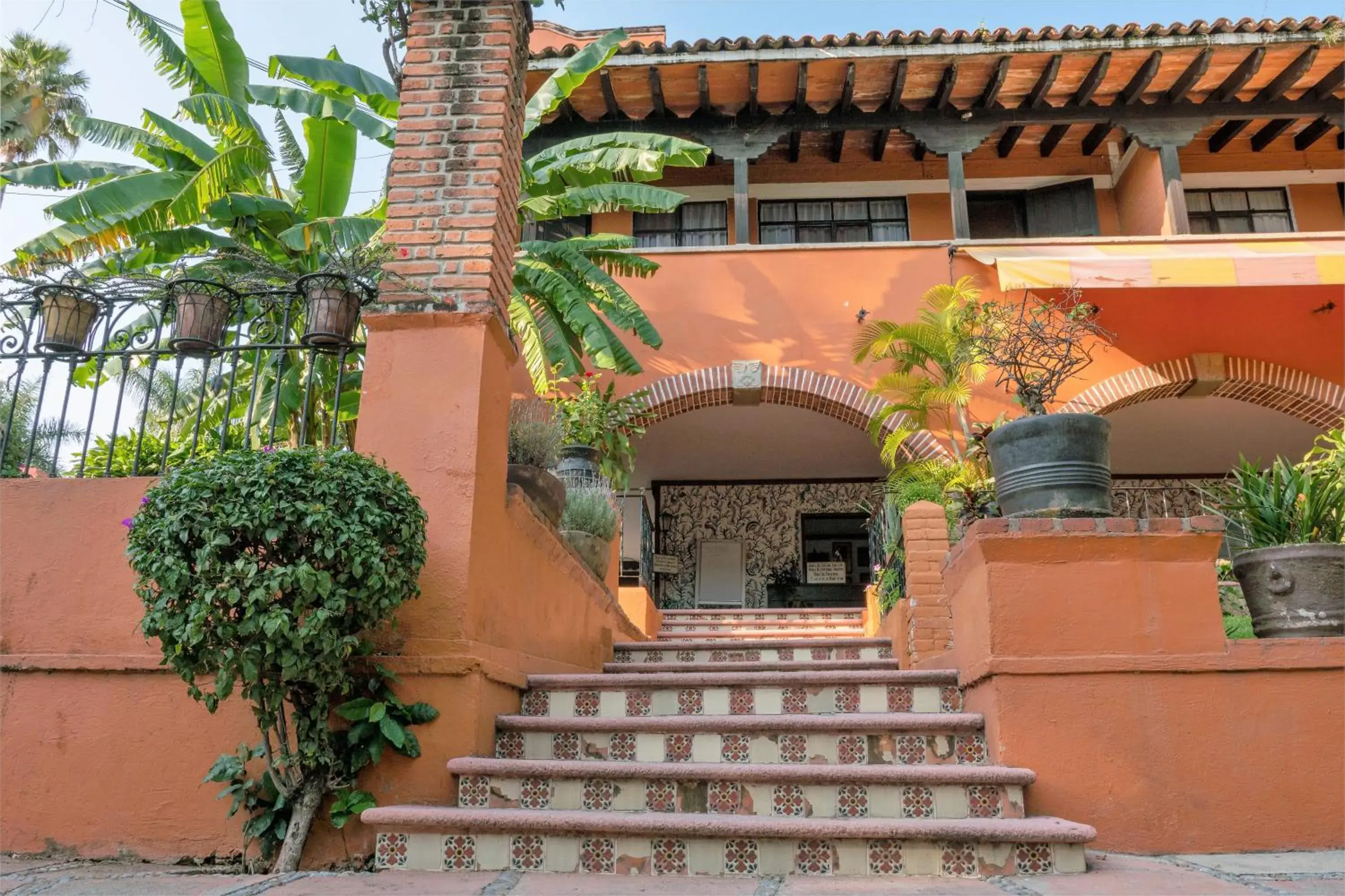 Facade/entrance, Property Building in San Angelo