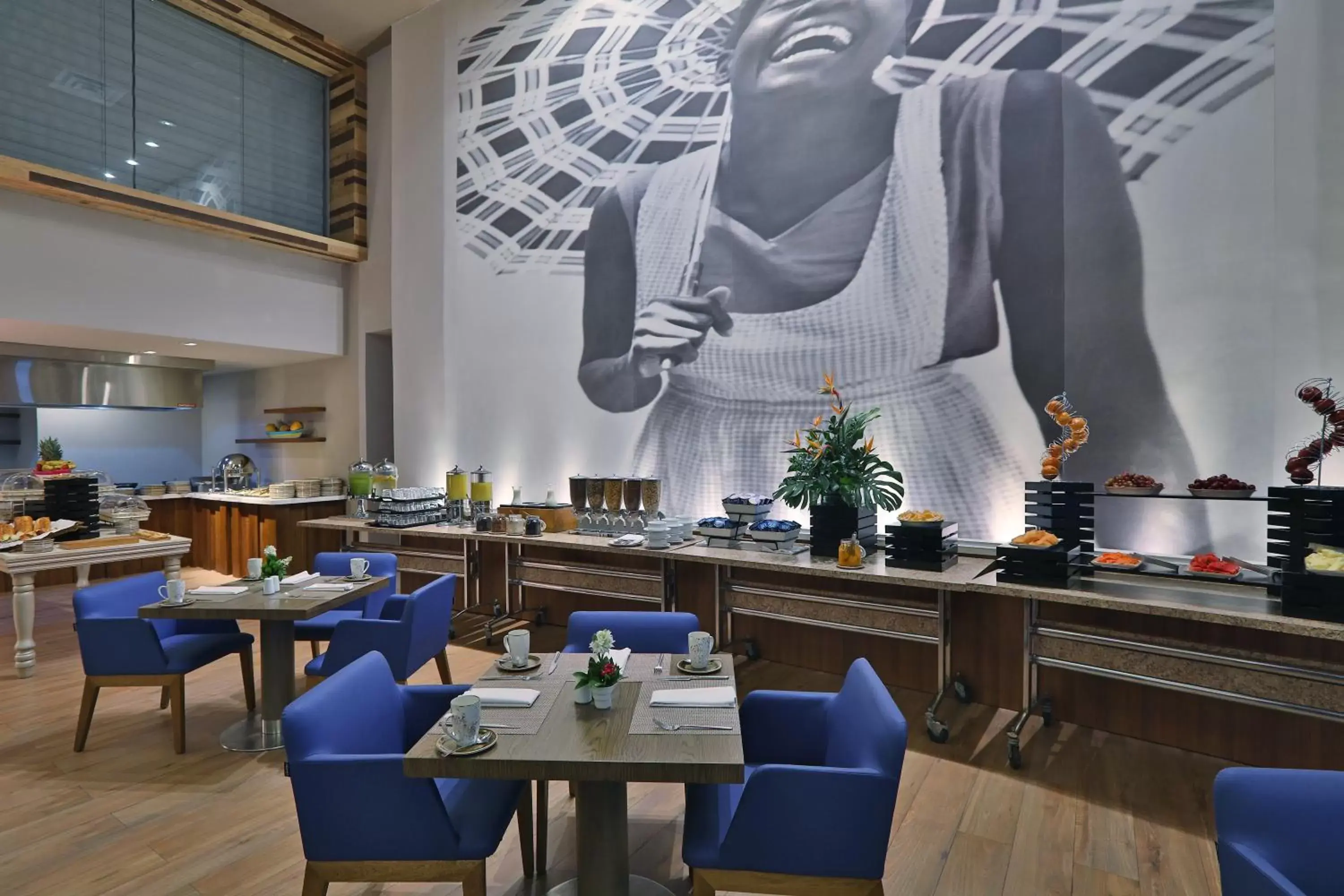 Breakfast, Restaurant/Places to Eat in Hotel InterContinental Cartagena, an IHG Hotel