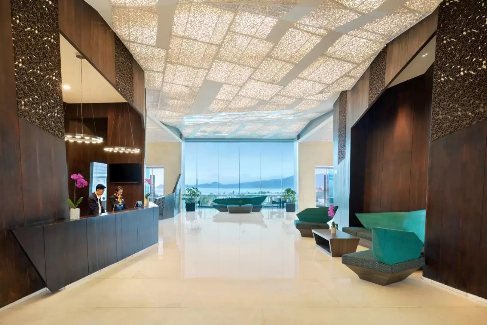 Lobby or reception in Novotel Lampung