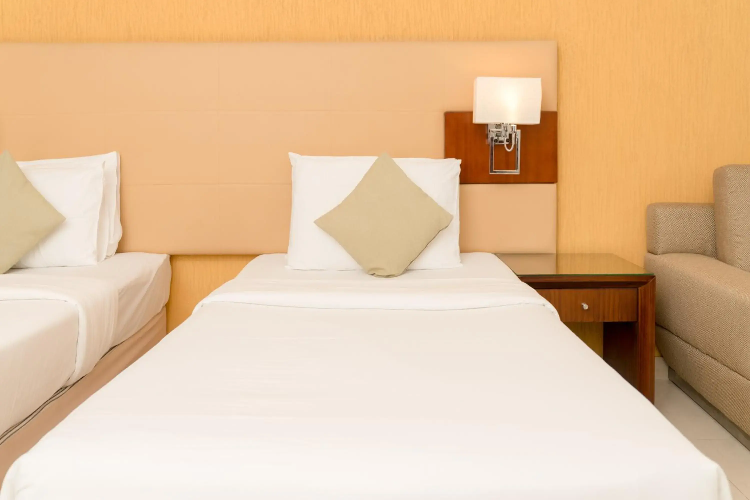 Bed, Room Photo in Star Metro Deira Hotel Apartments
