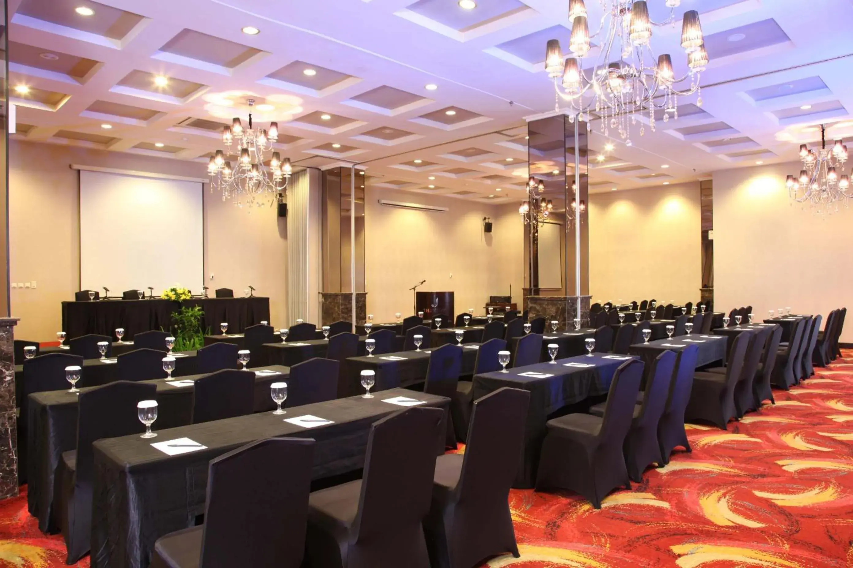 Business facilities, Business Area/Conference Room in The Mirah Bogor Hotel