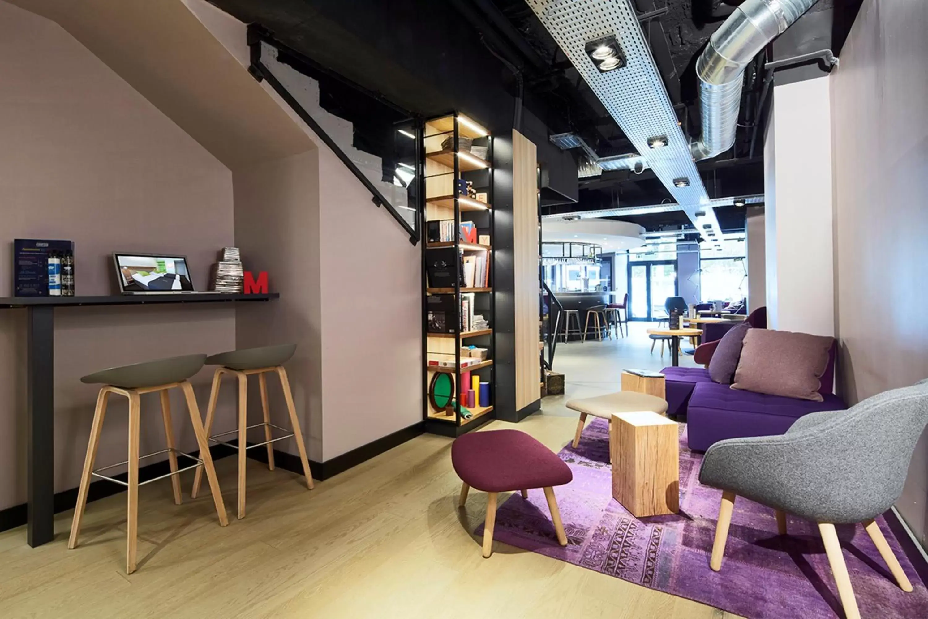 Lounge or bar, Seating Area in Campanile Lyon Centre - Gare Perrache - Confluence