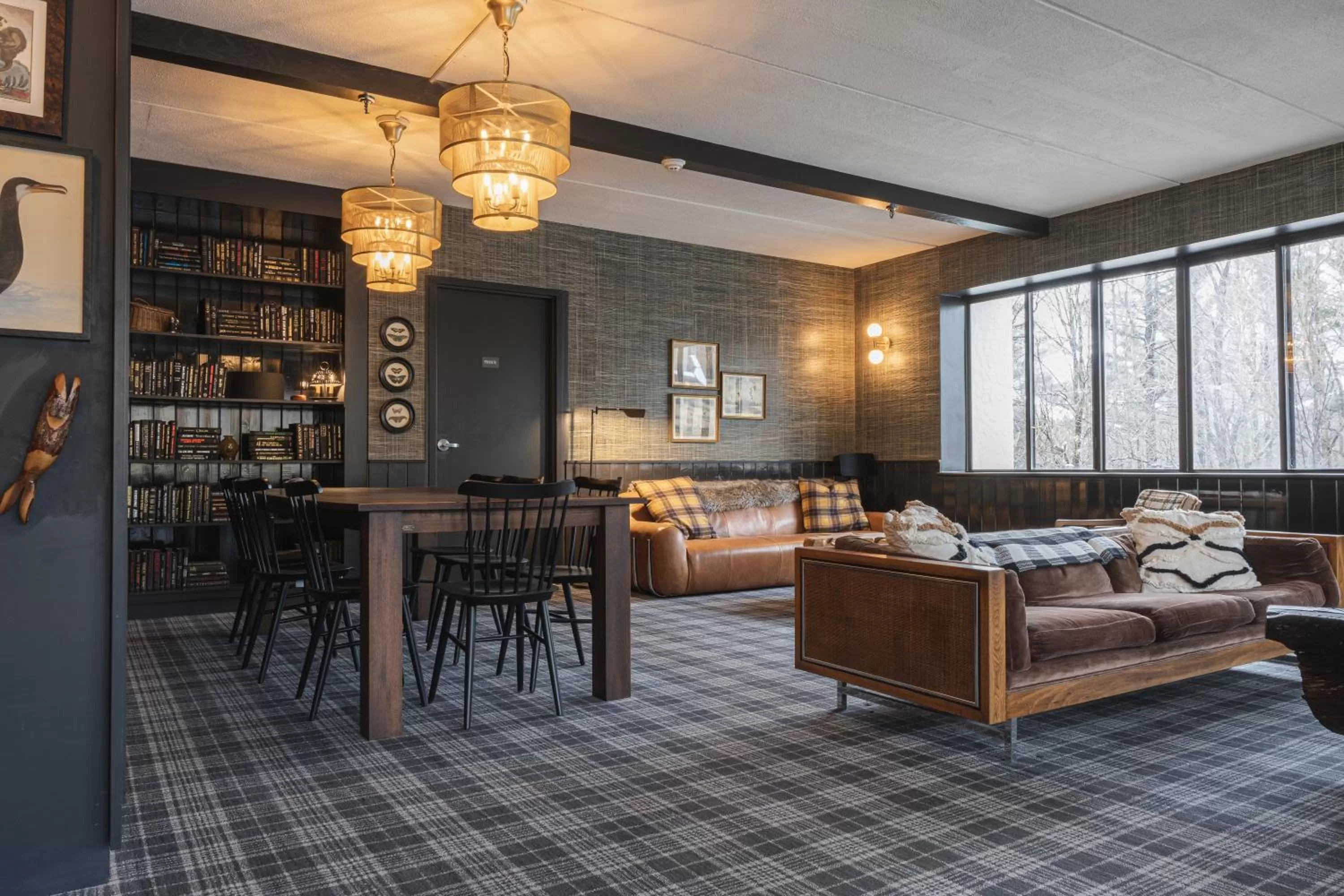 Seating area in Hunter Lodge, a Bluebird by Lark