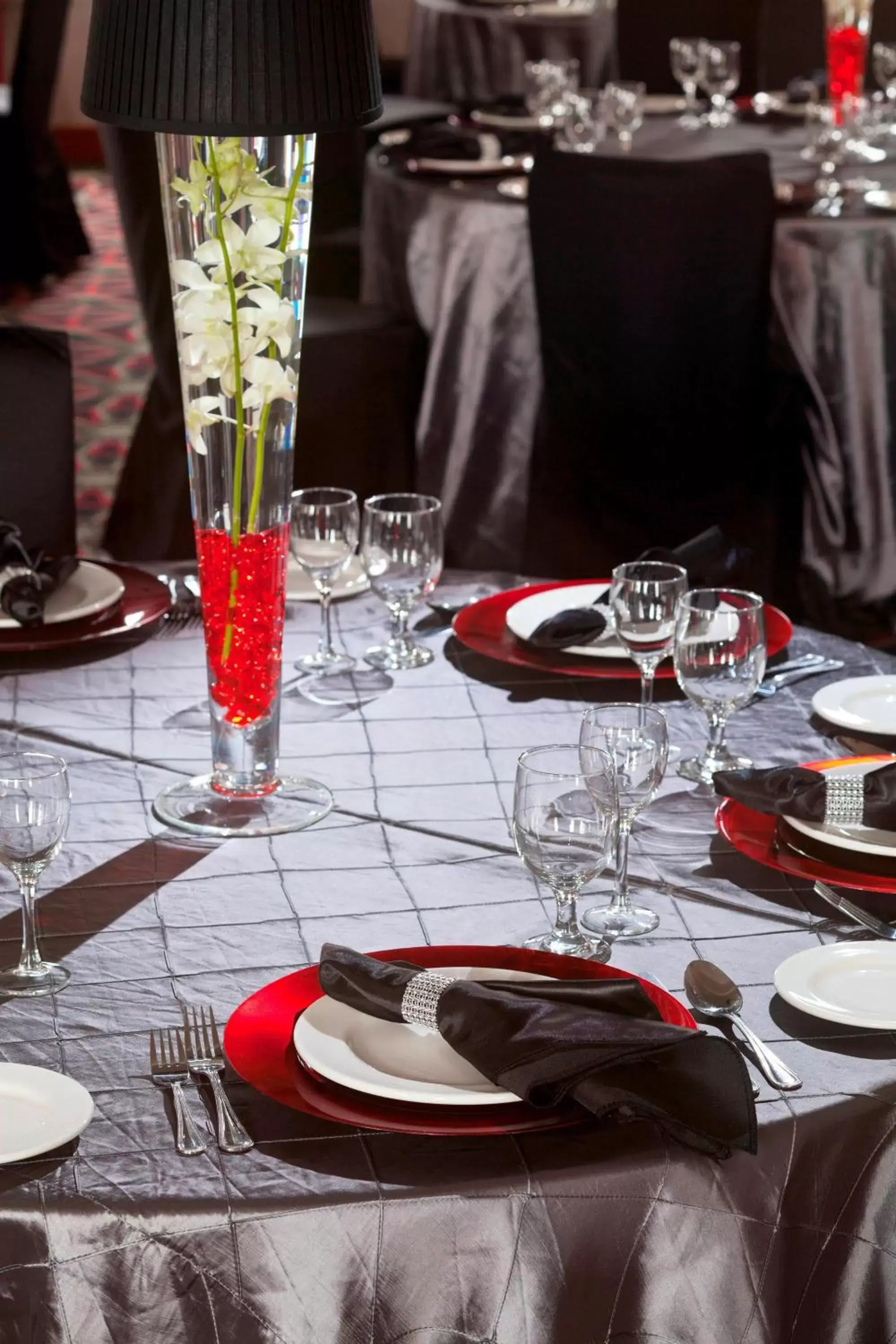 Banquet/Function facilities, Restaurant/Places to Eat in Four Points by Sheraton Hotel & Conference Centre Gatineau-Ottawa