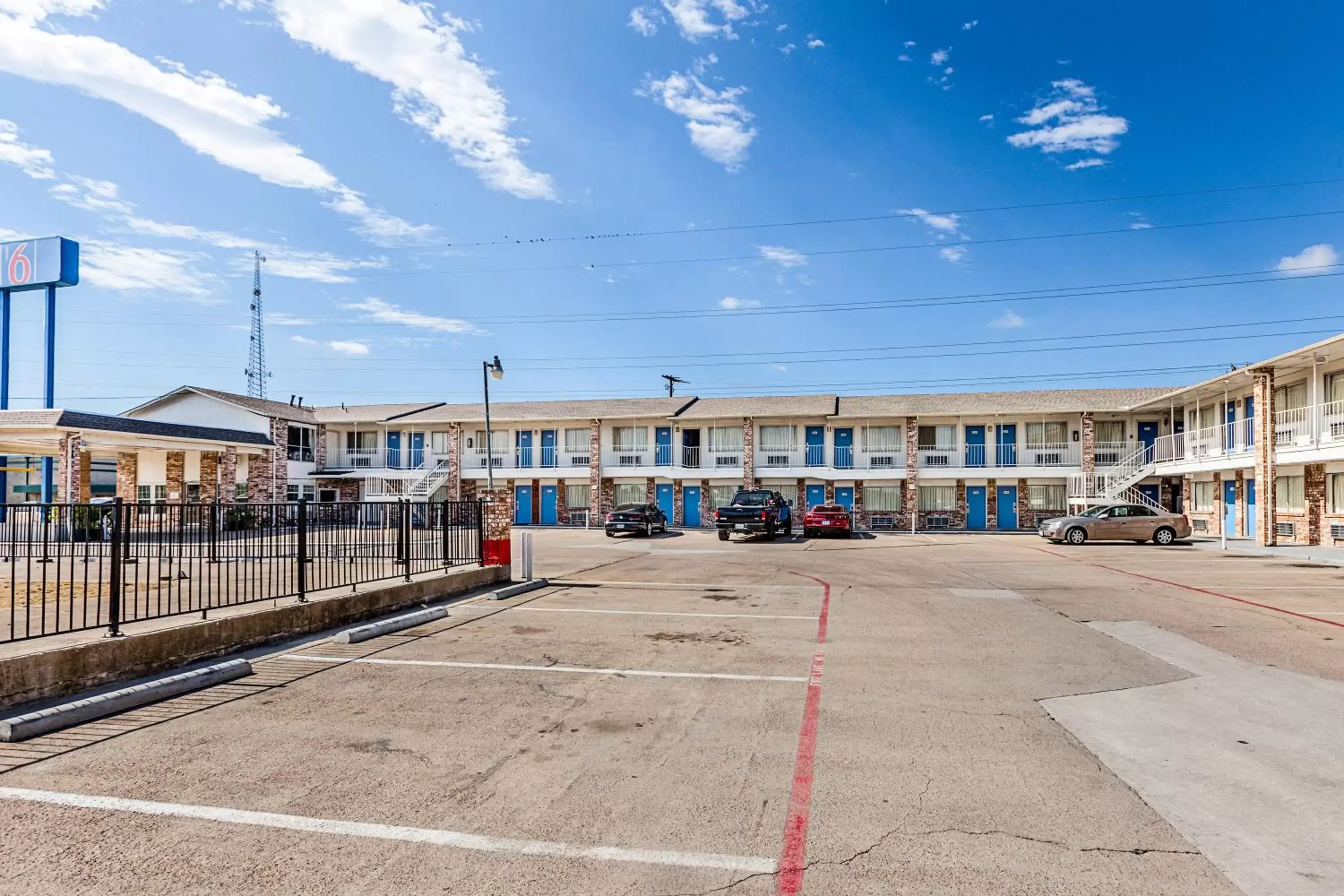 Facade/entrance in Motel 6-Fort Worth, TX - Convention Center