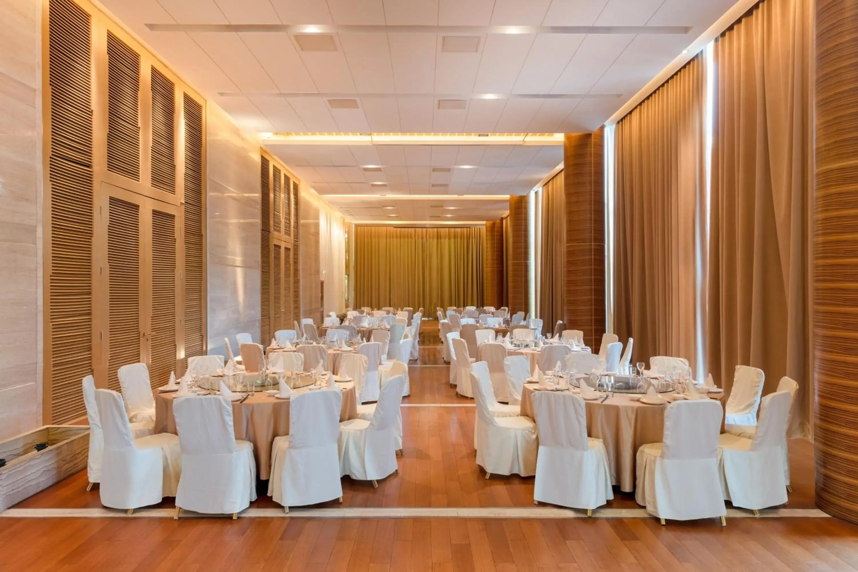 Meeting/conference room, Banquet Facilities in Holiday Inn Beijing Shijingshan Parkview, an IHG Hotel