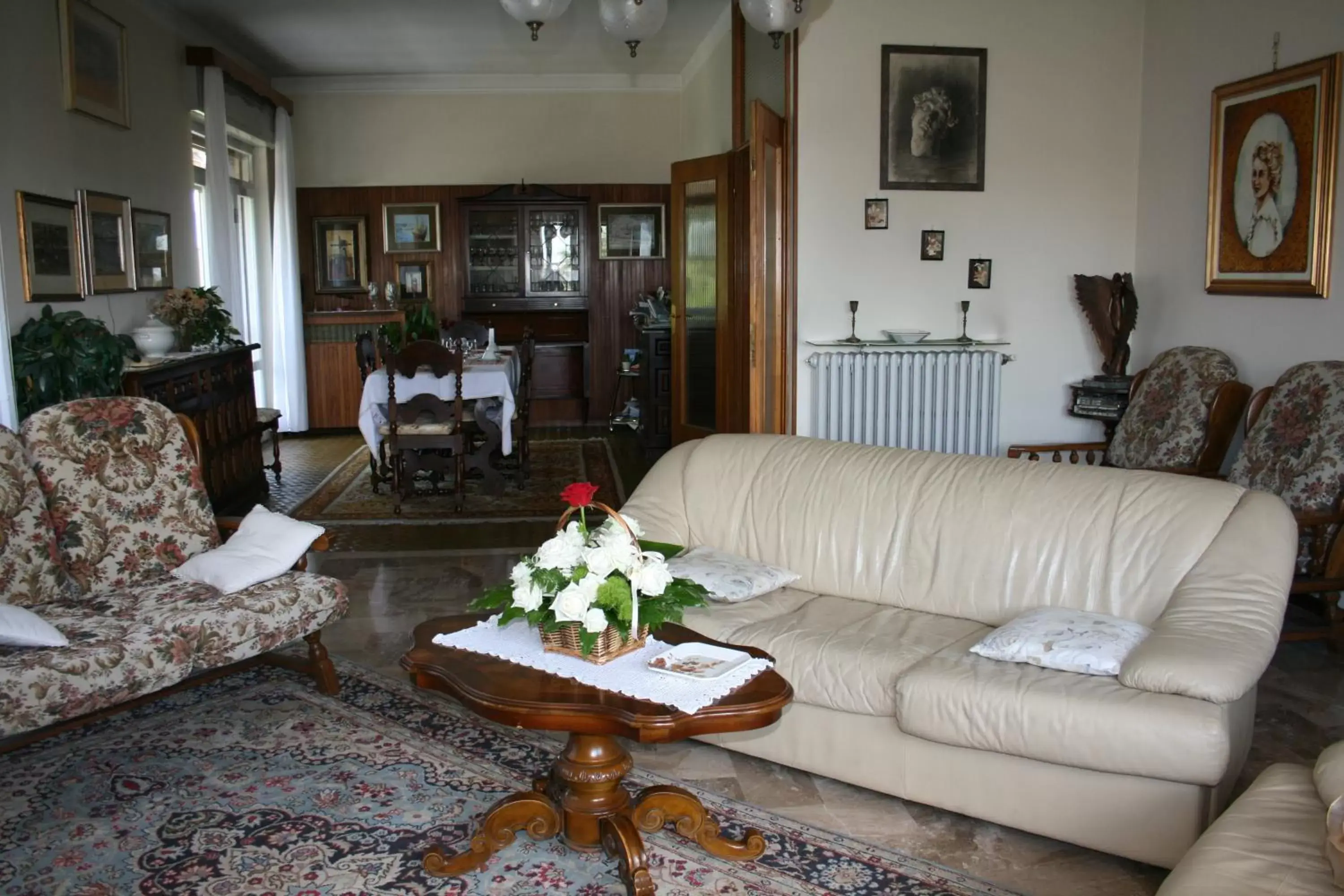 Communal lounge/ TV room, Seating Area in B&B Il Glicine