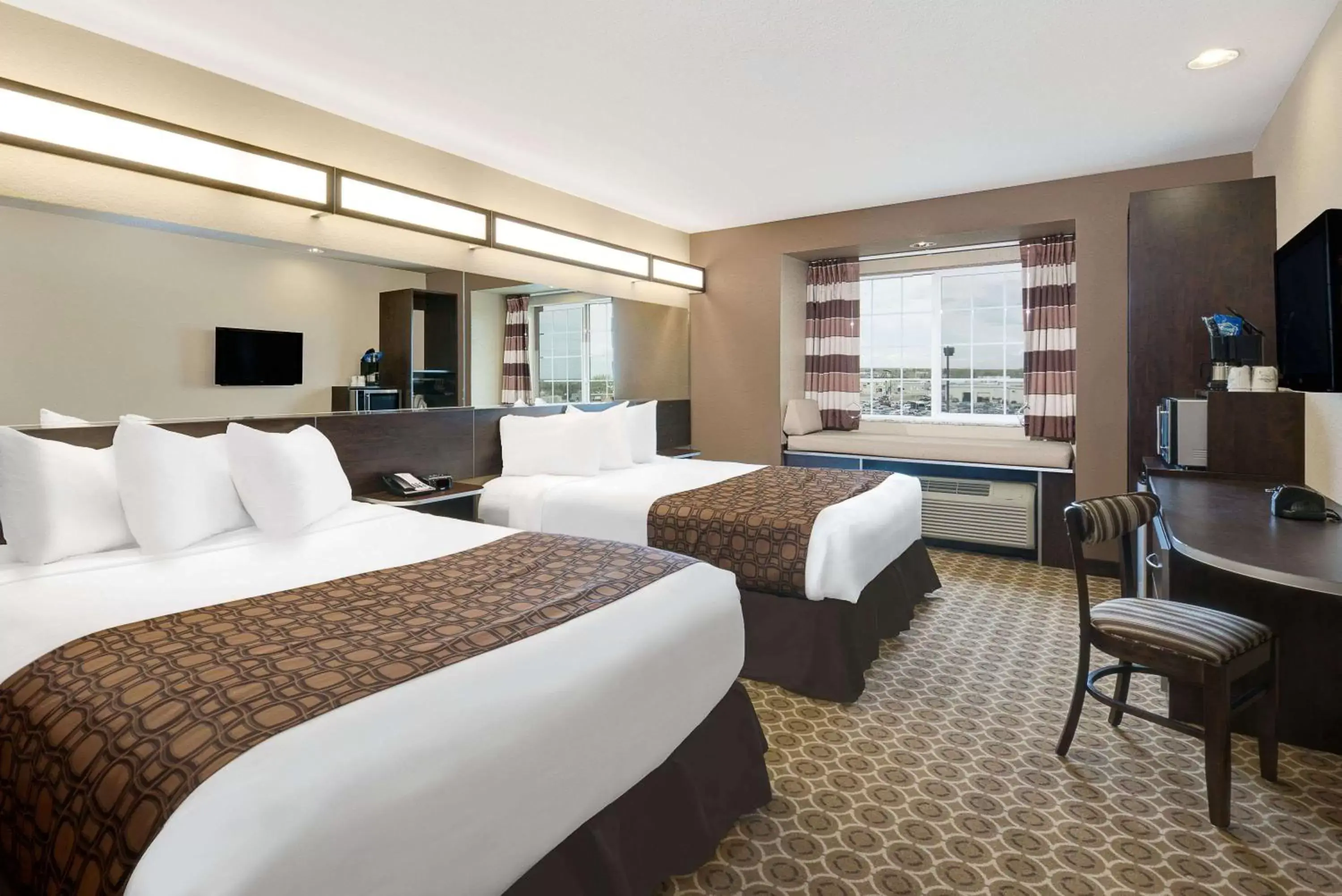 Photo of the whole room, Bed in Microtel Inn & Suites by Wyndham Williston Photo of the whole room, Bed in Microtel Inn & Suites by Wyndham Williston