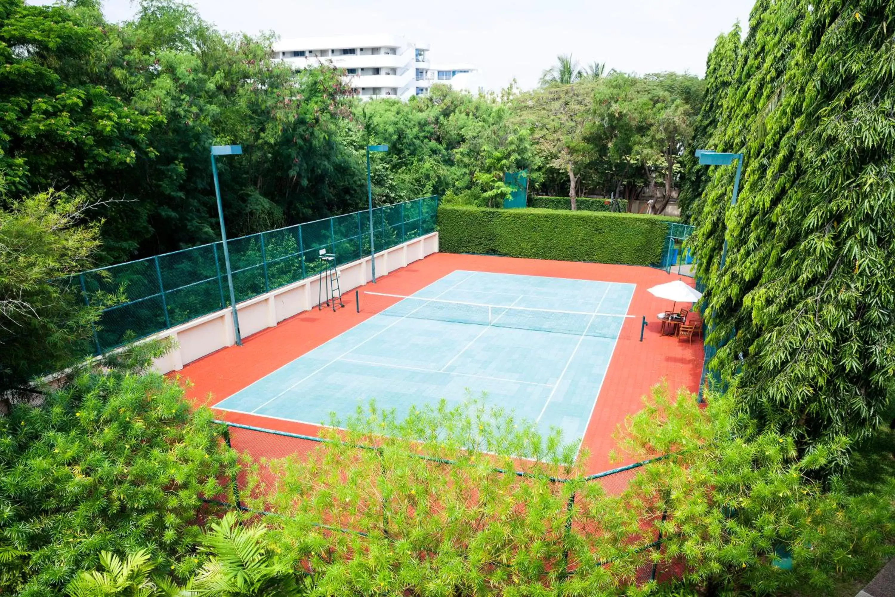 Tennis court, Tennis/Squash in Hyatt Regency Hua Hin SHA Extra Plus