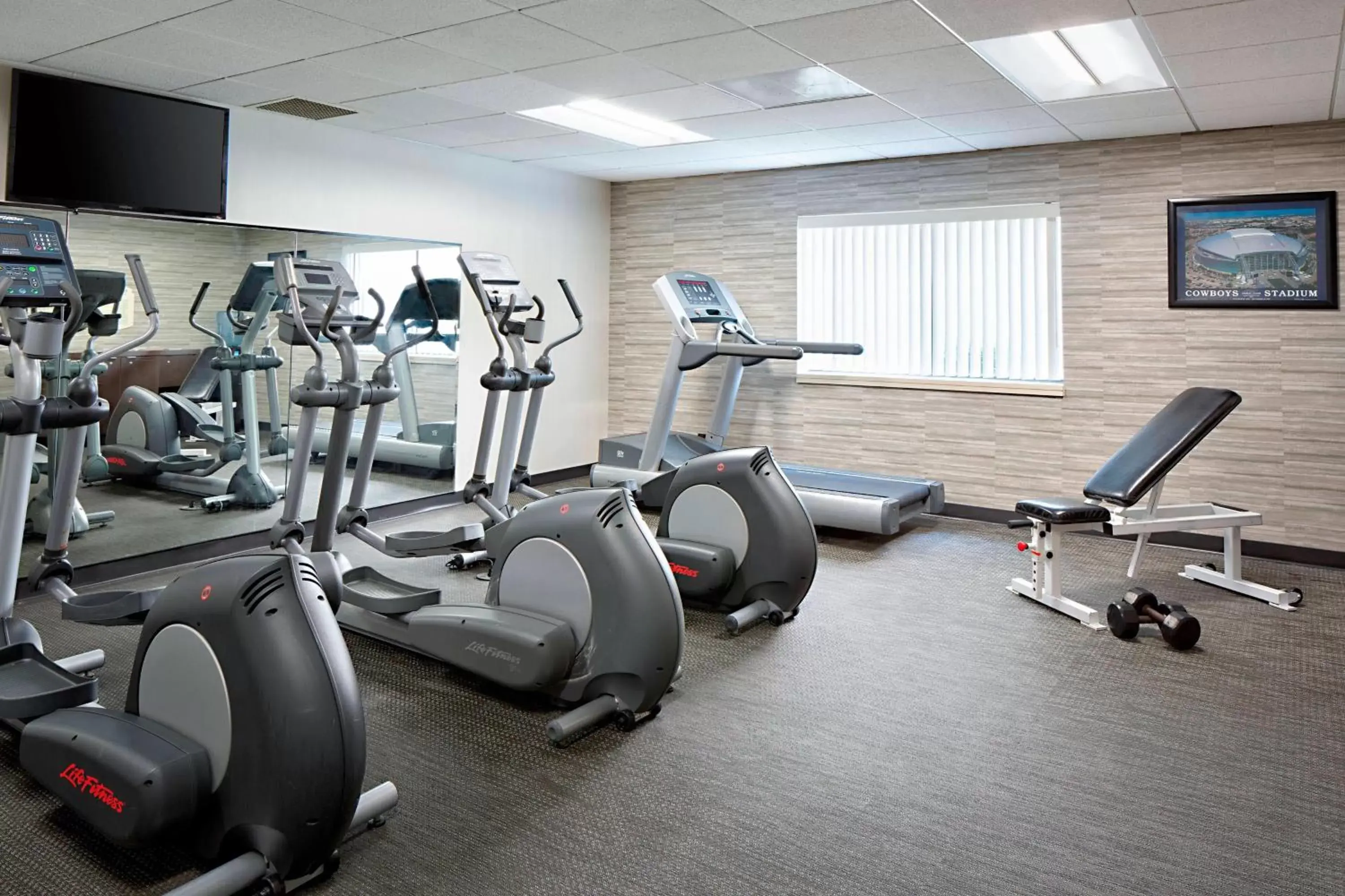 Fitness centre/facilities, Fitness Center/Facilities in Courtyard by Marriott Dallas Arlington Entertainment District
