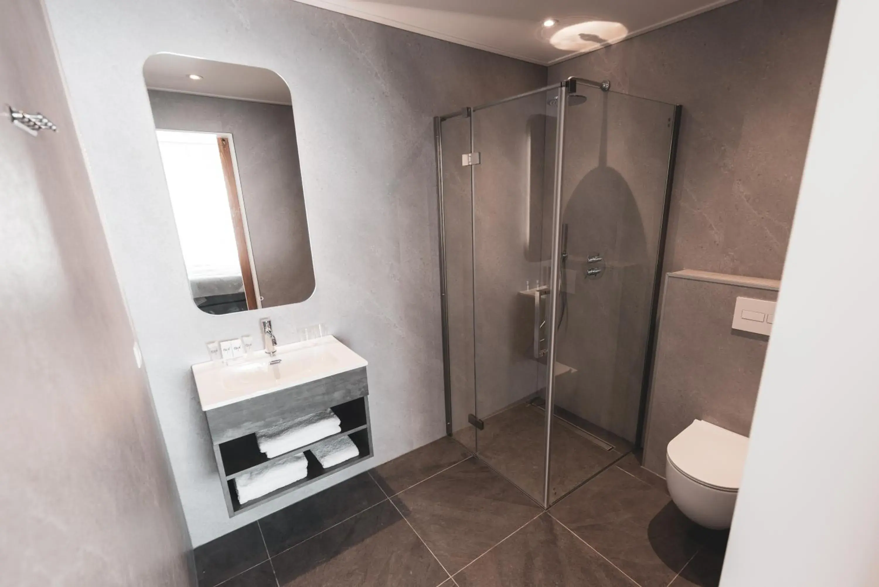 Shower, Bathroom in Hajé Hotel Joure