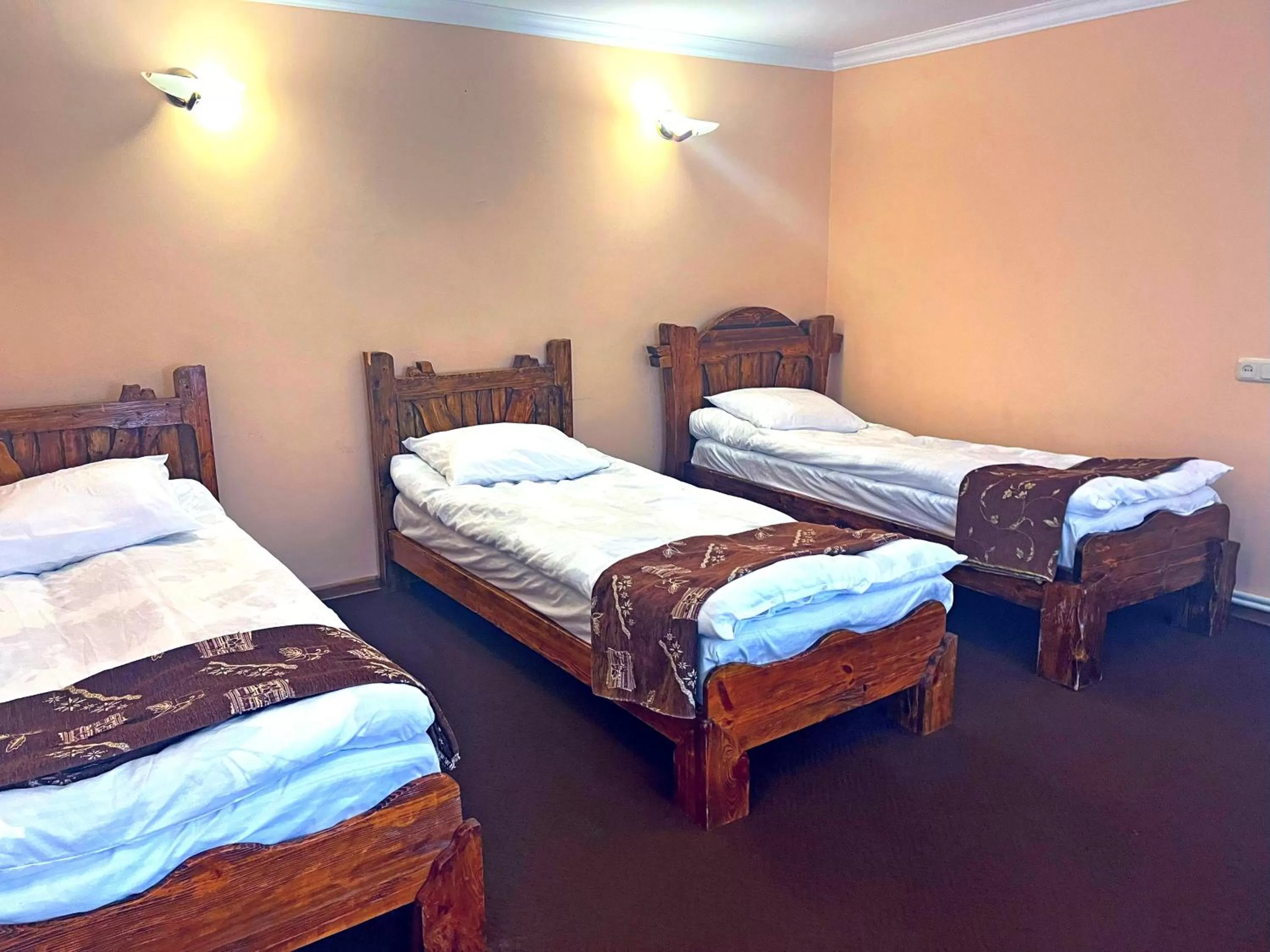 Bed in Dil Hill by Sam