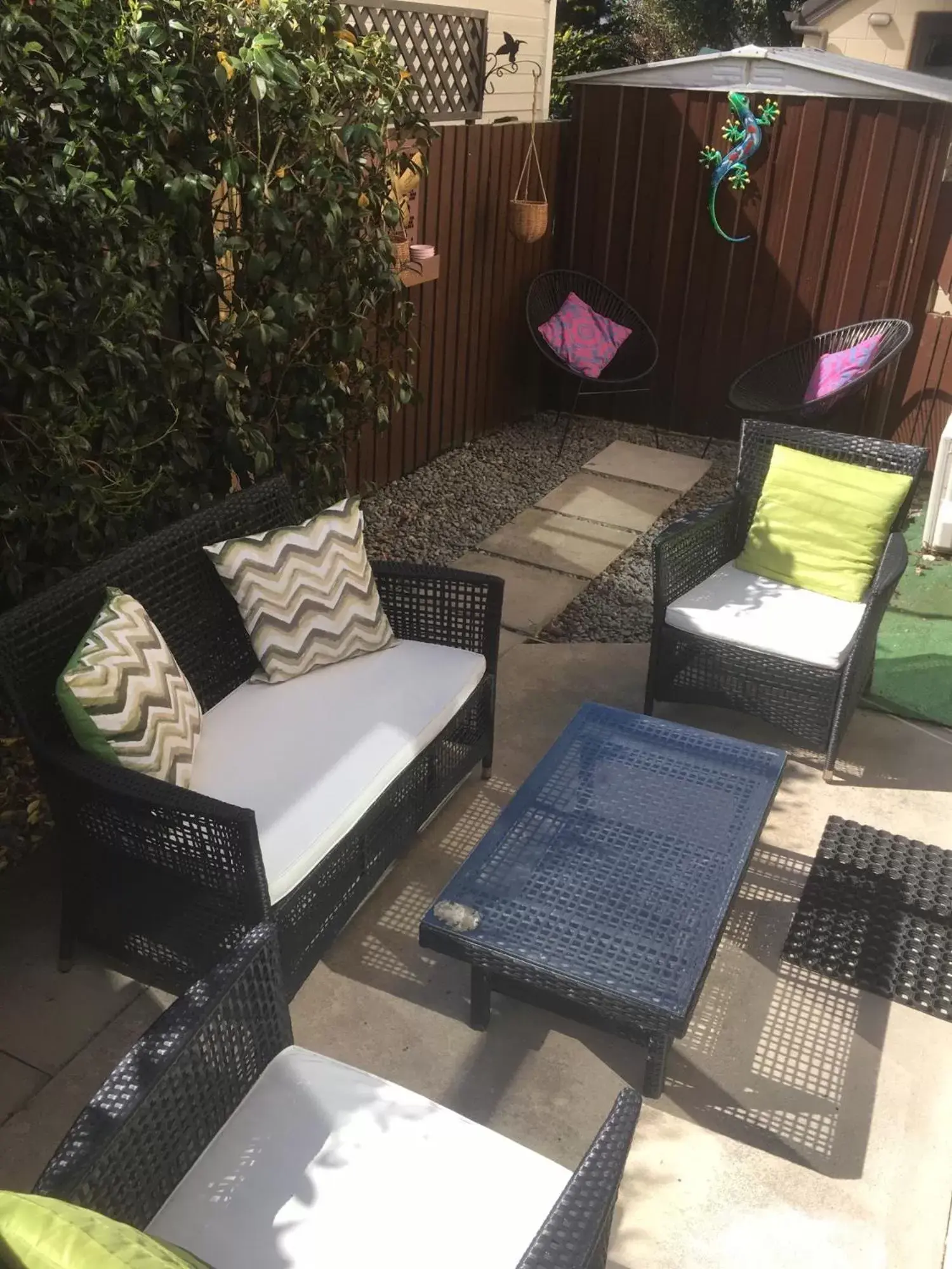 Patio, Seating Area in Kauri Motel on Riccarton