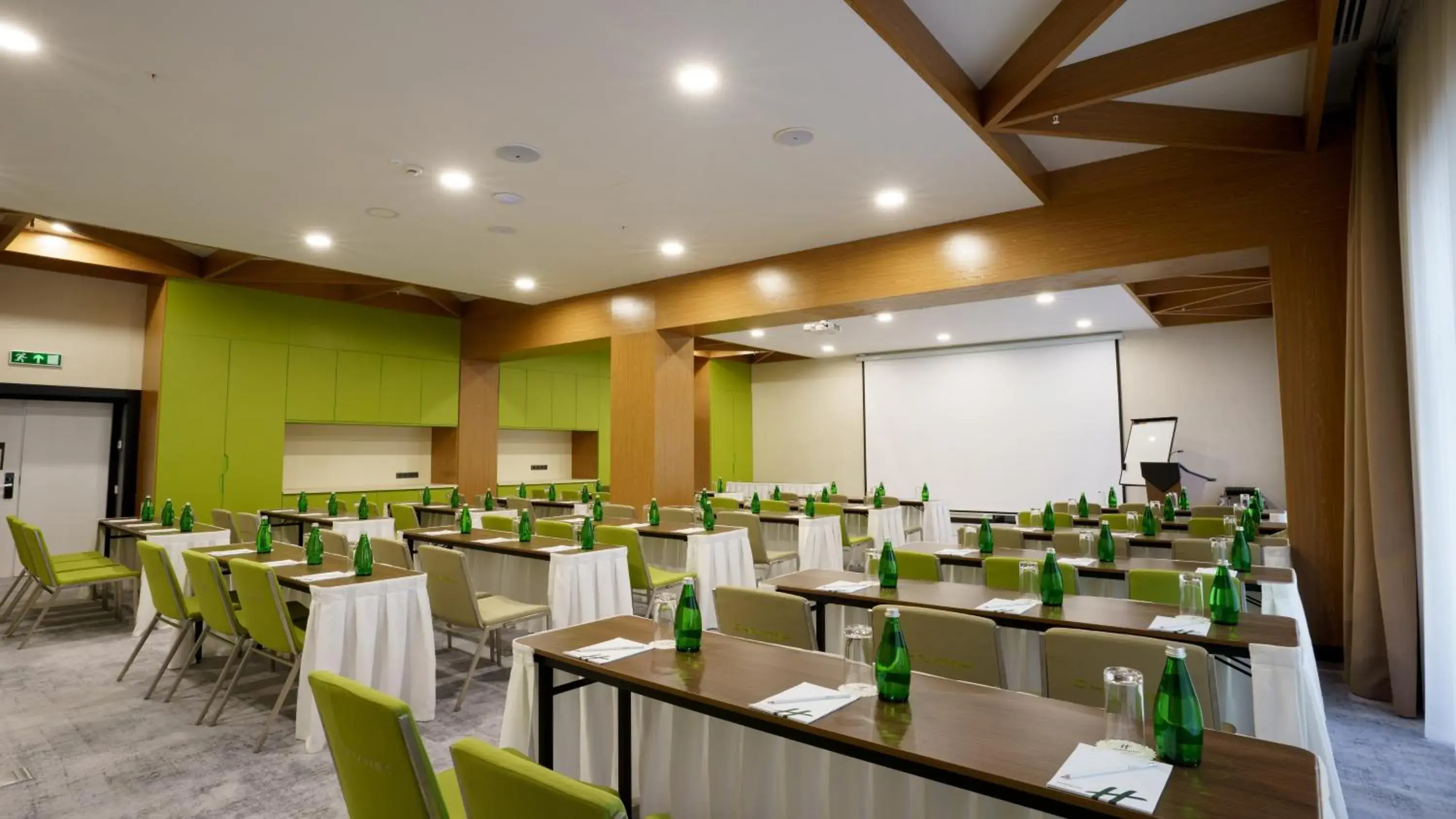 Meeting/conference room in Holiday Inn Tashkent City, an IHG Hotel