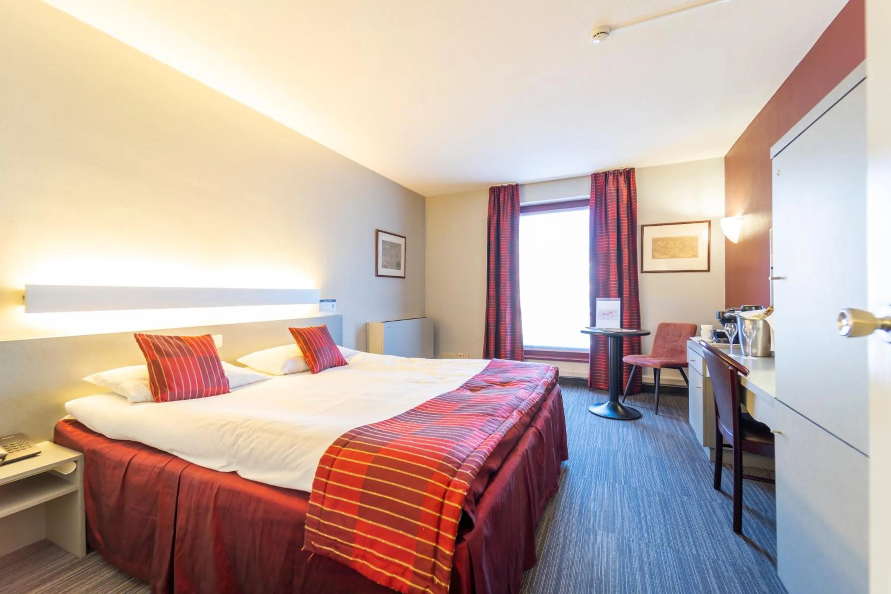 Photo of the whole room, Bed in Hotel Ambiotel