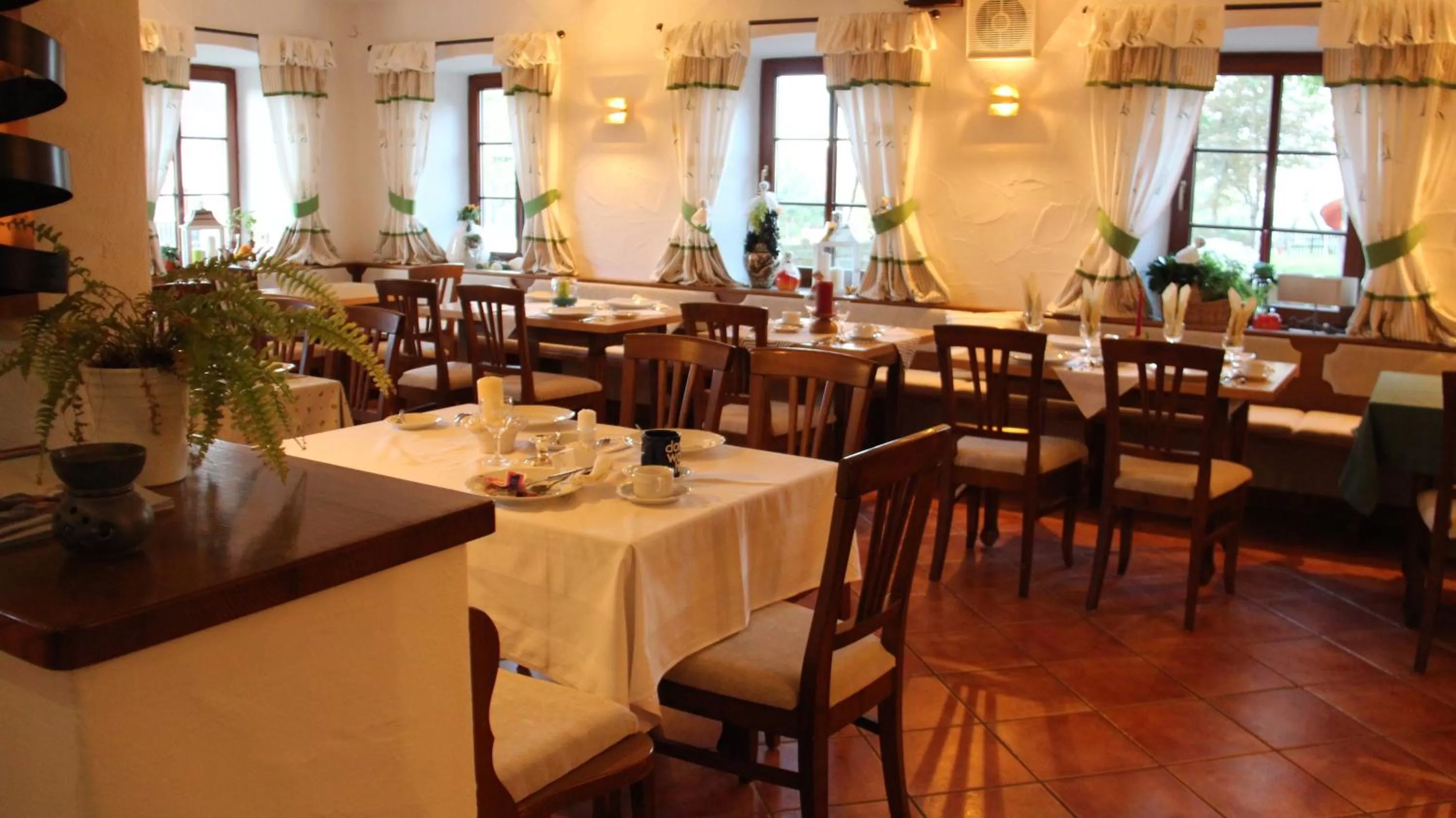 Restaurant/places to eat in Hotel Alpenblick