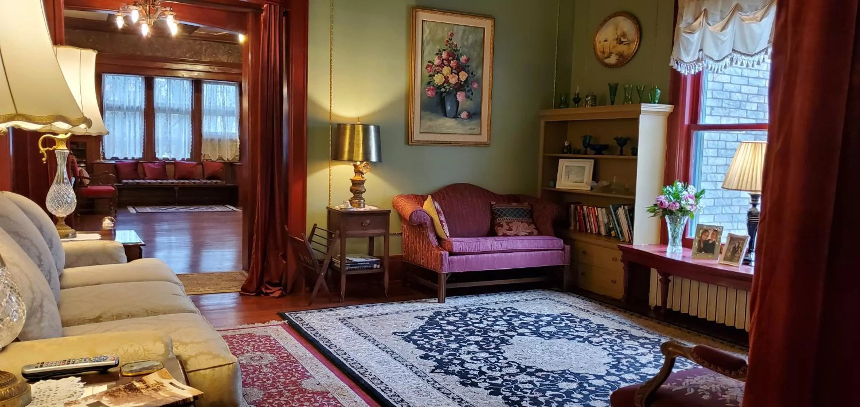 Decorative detail, Seating Area in Saravilla Bed & Breakfast