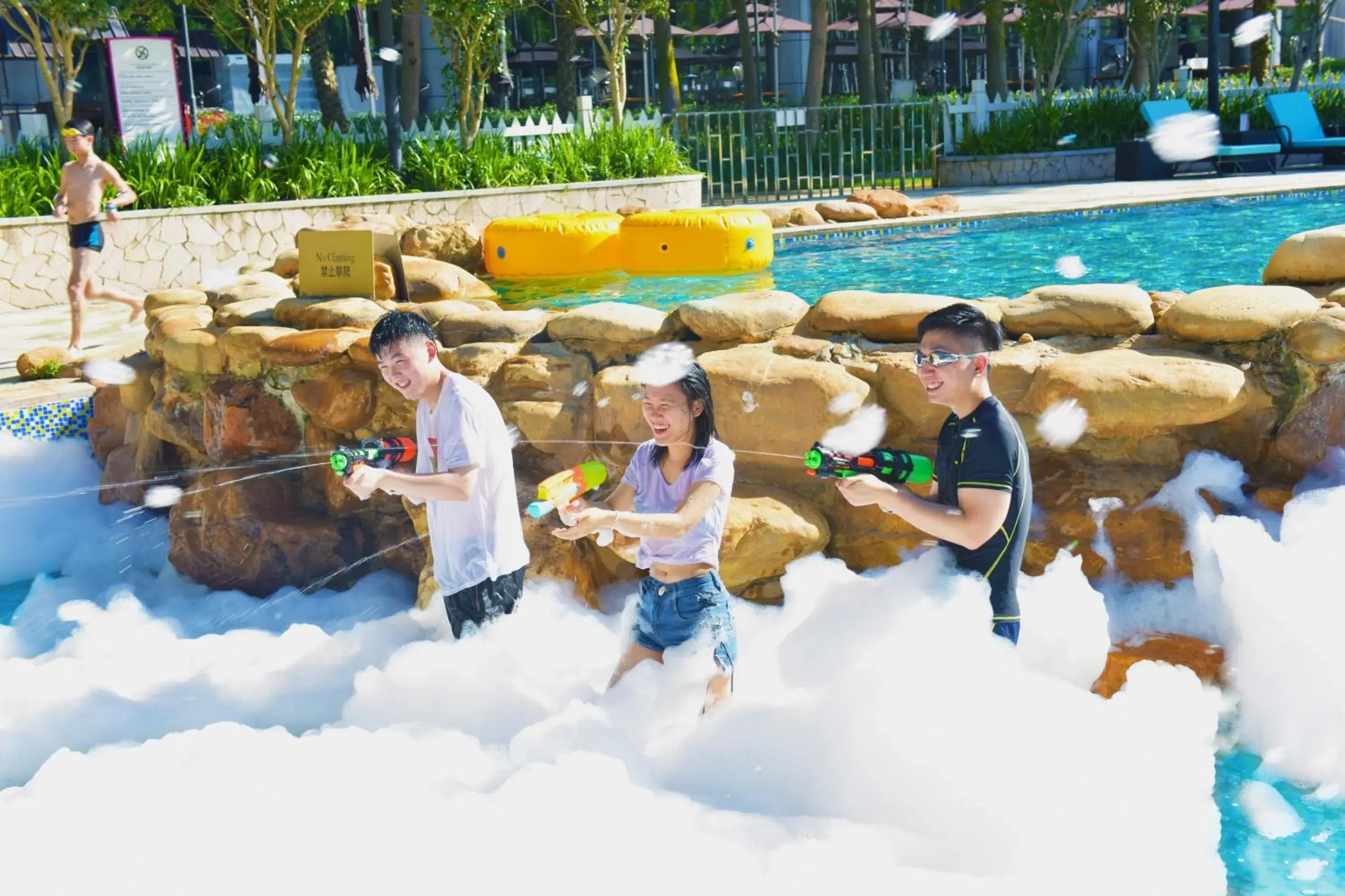 Swimming pool in Crowne Plaza Huizhou, an IHG Hotel