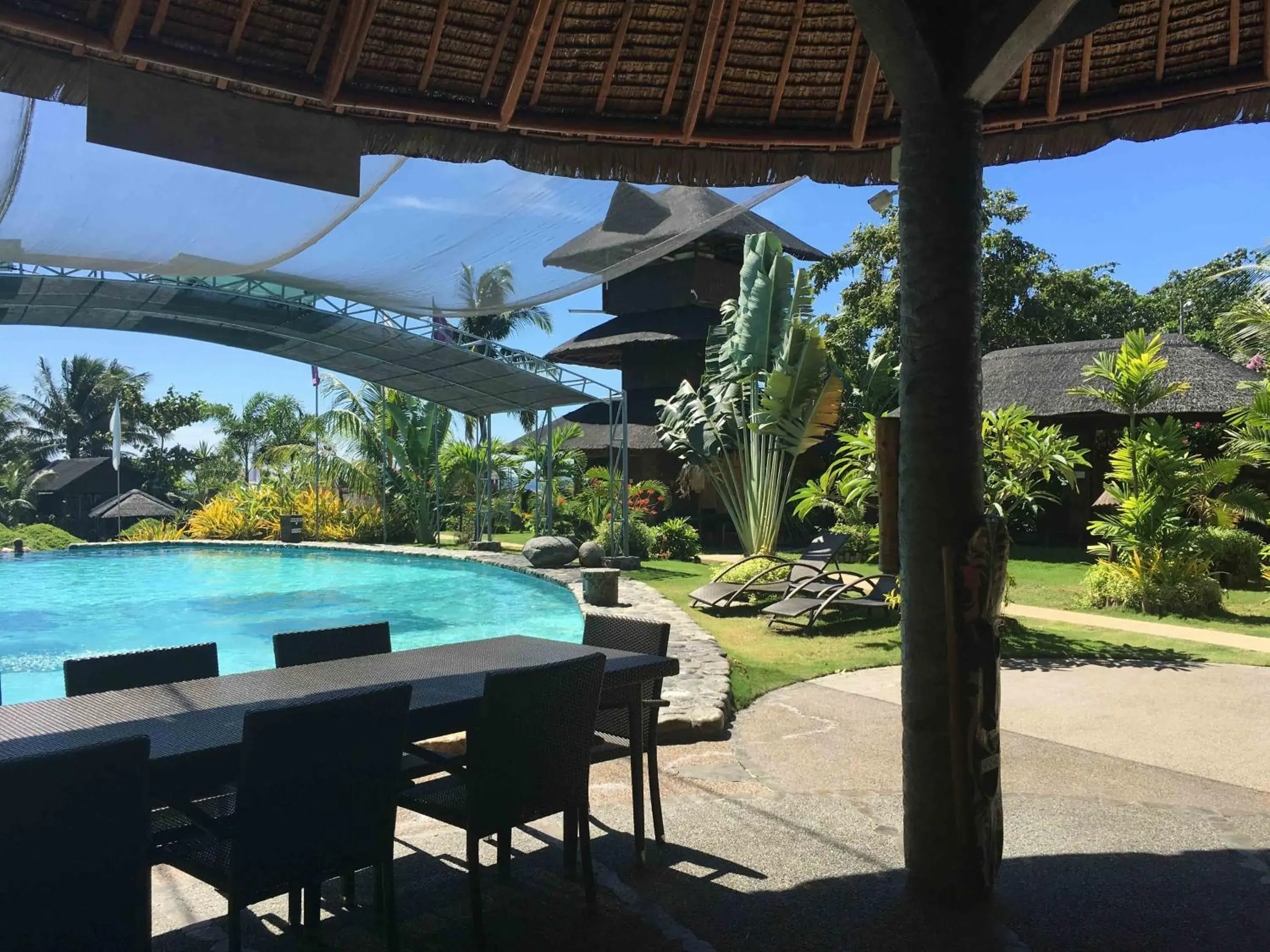 Entertainment, Swimming Pool in White Chocolate Hills Resort