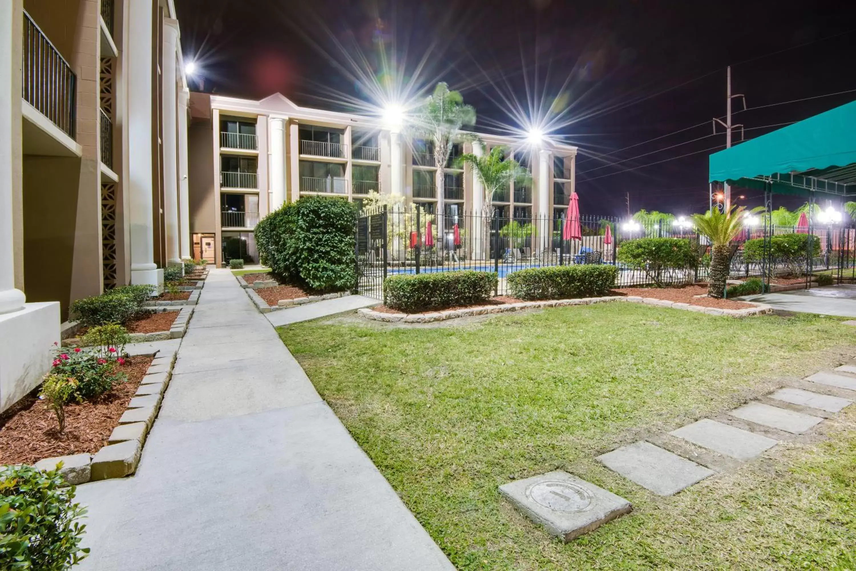 Patio in Ramada by Wyndham Metairie New Orleans Airport