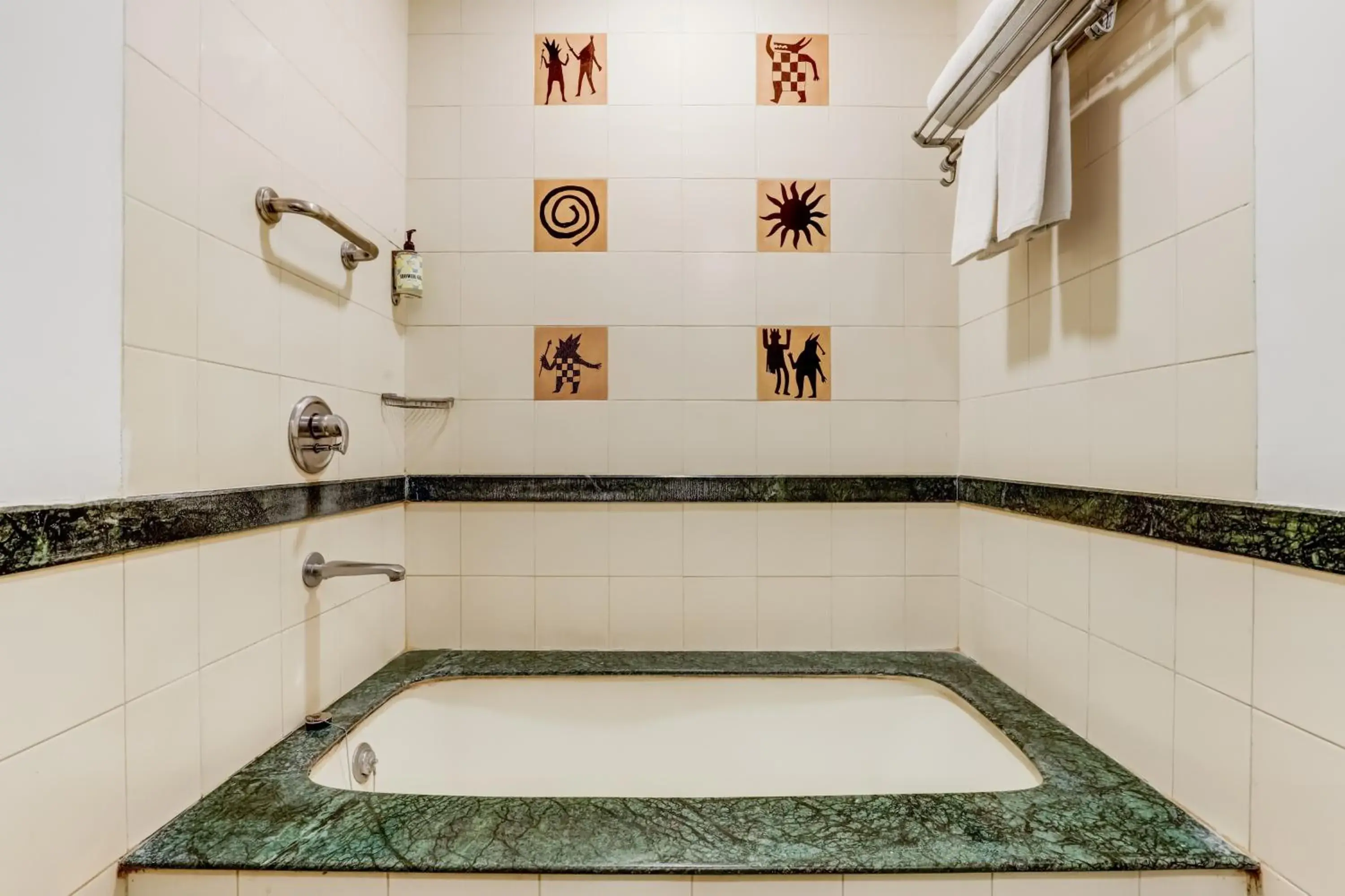 Bathroom in Lemon Tree Hotel, Ahmedabad