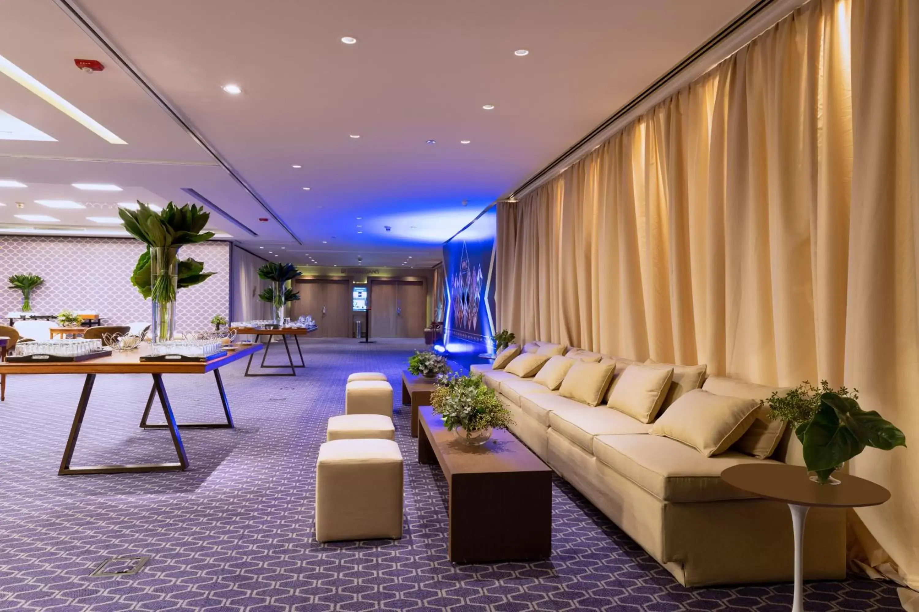 Meeting/conference room, Seating Area in InterContinental São Paulo, an IHG Hotel