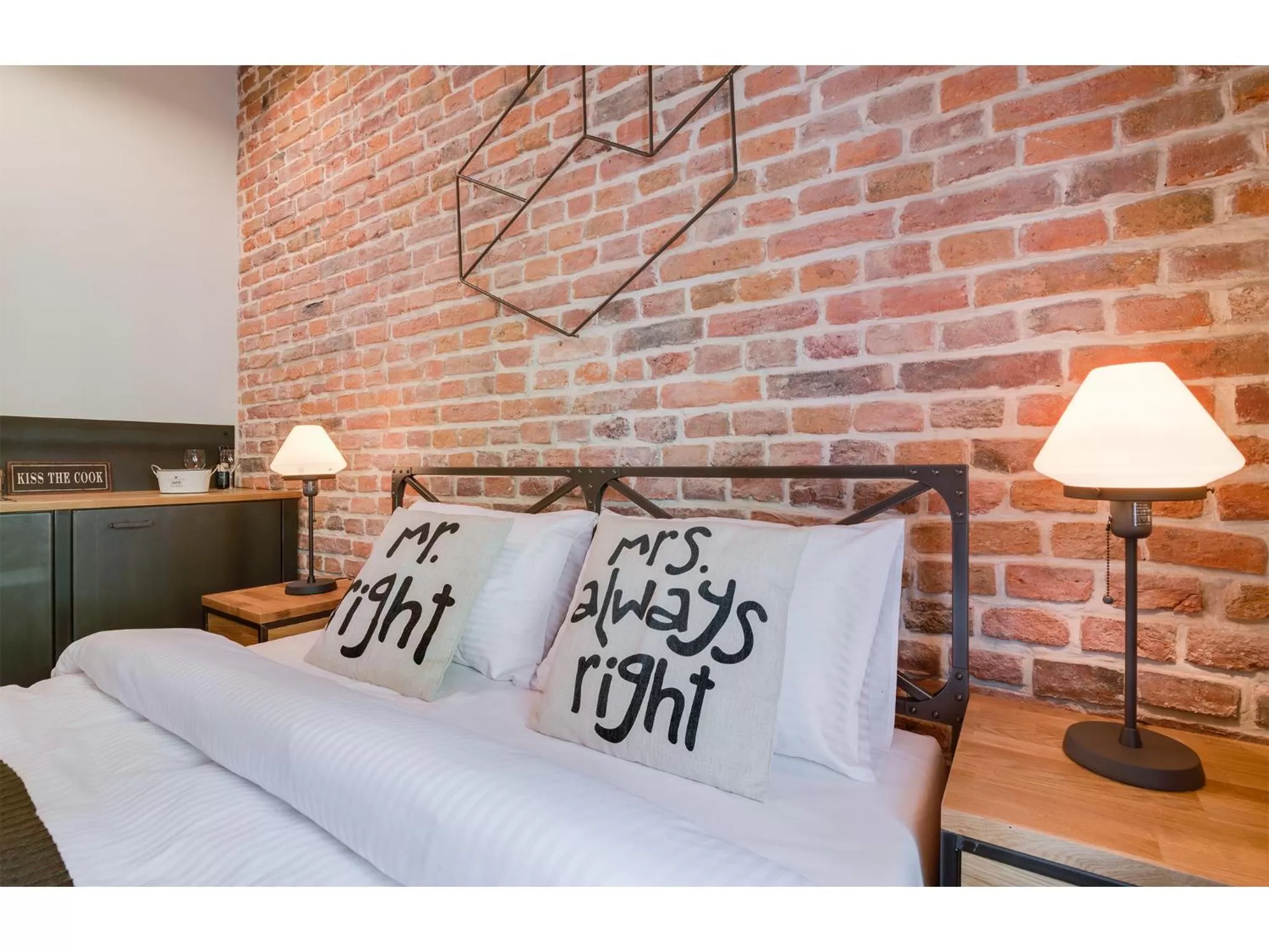 Photo of the whole room in Well Well Aparthotel