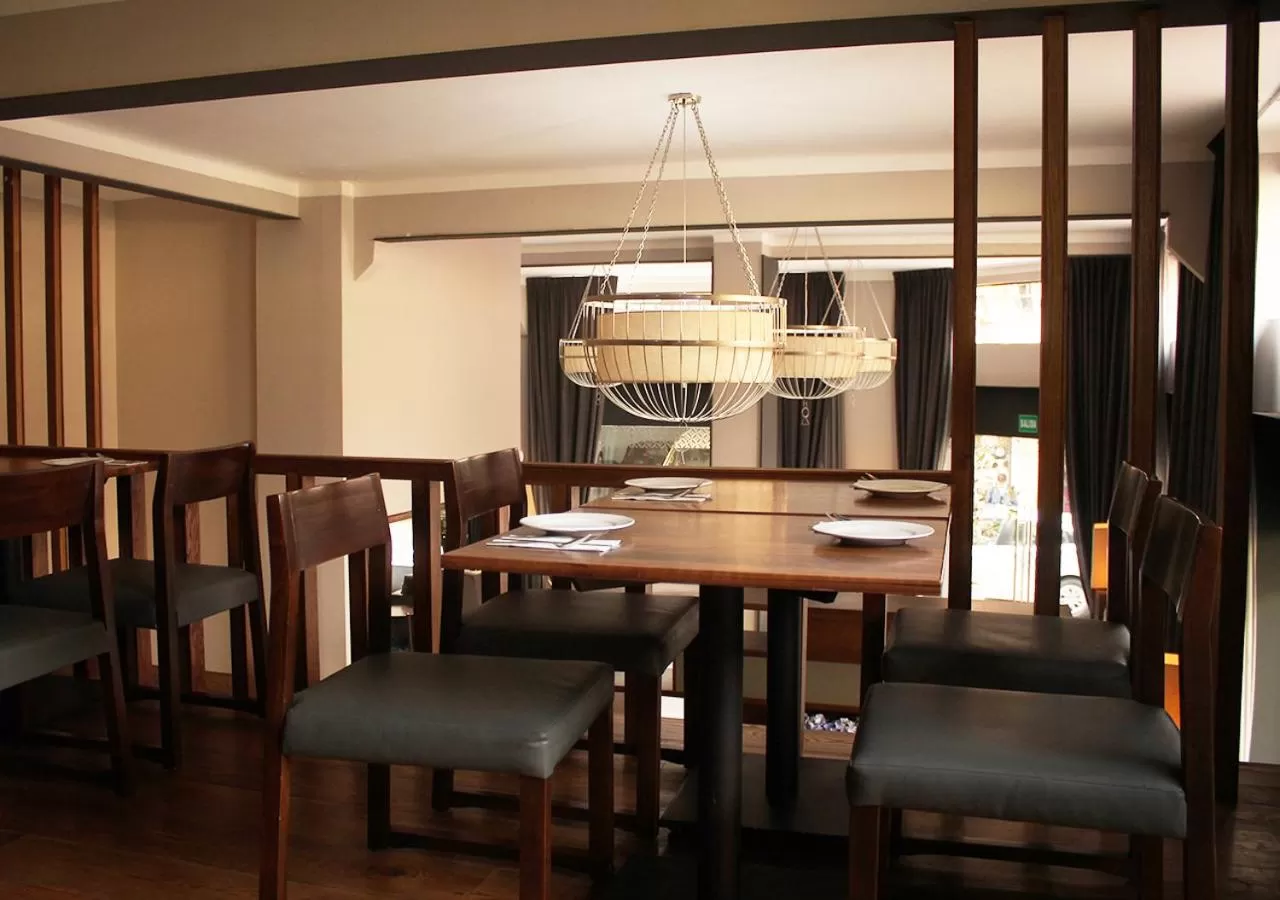 Restaurant/places to eat in Gran Hotel Concordia San Luis Potosi