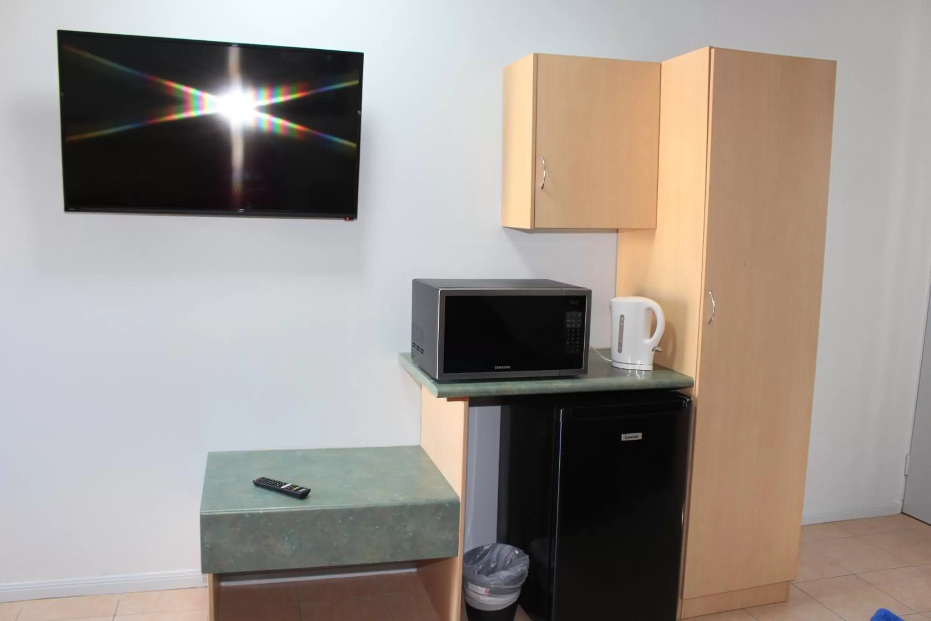 TV and multimedia, TV/Entertainment Center in TI Motel Torres Strait